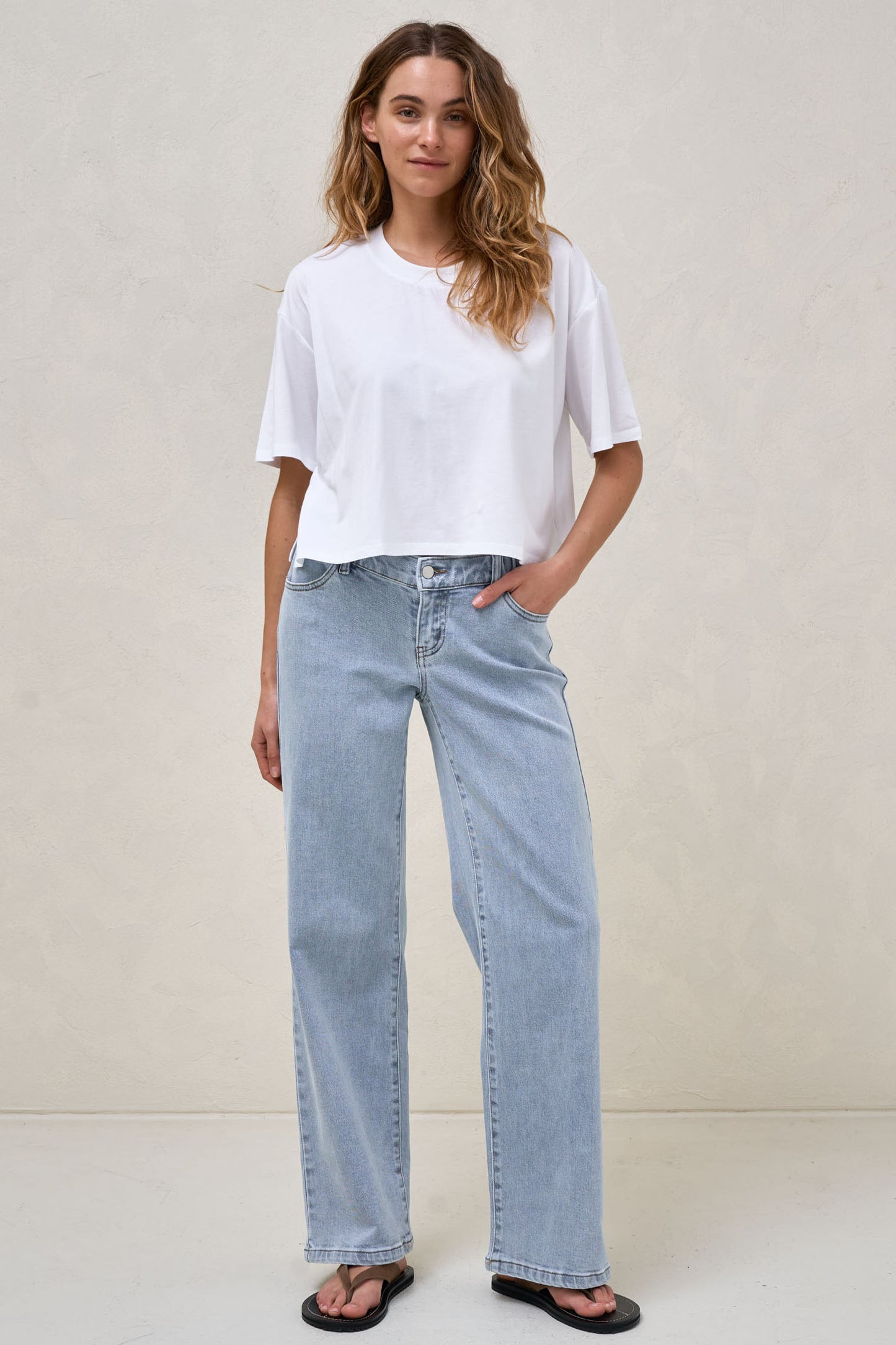 Into It Crop Tee - White
