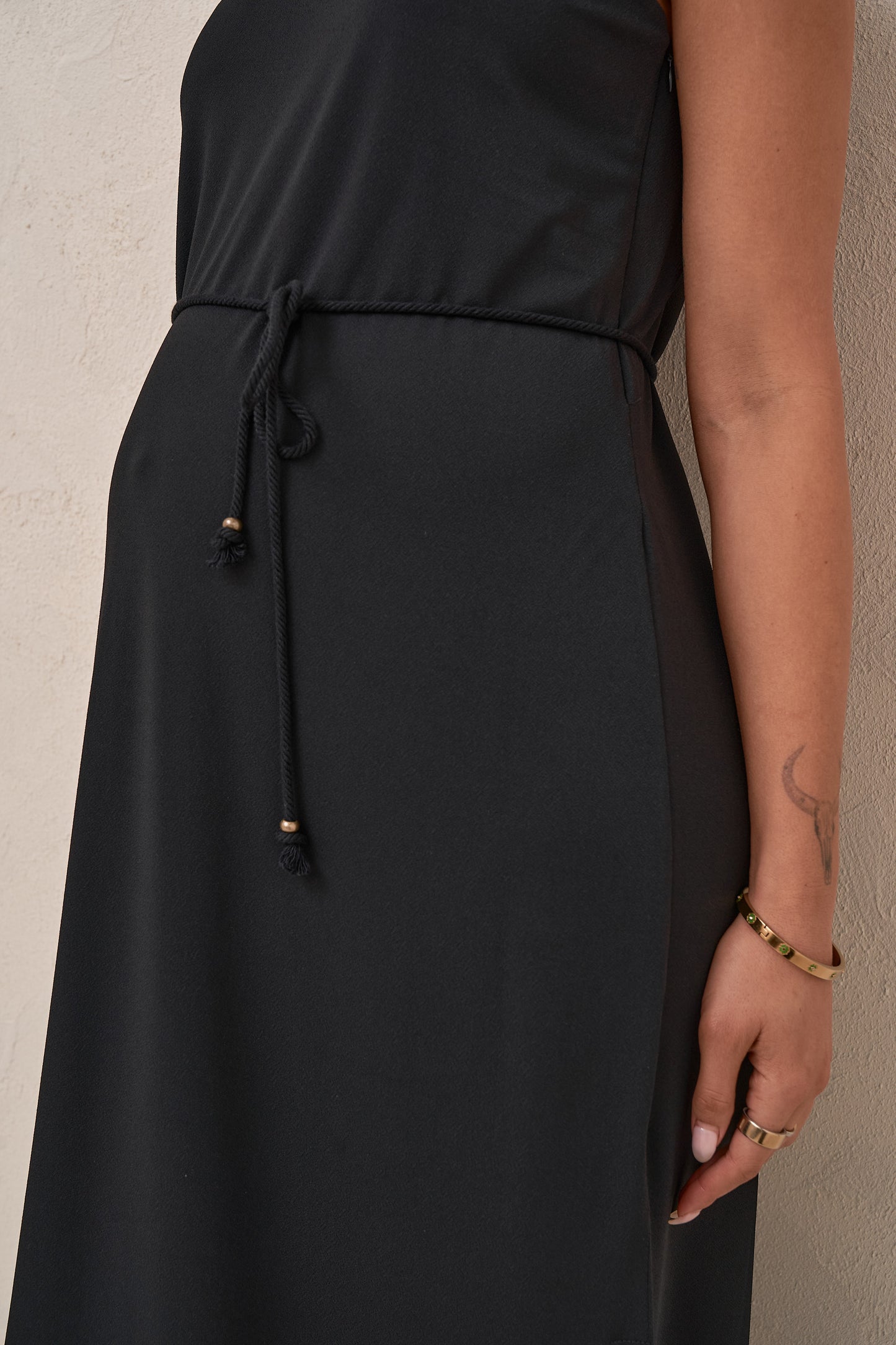 Calibration Nursing Column Dress - Black