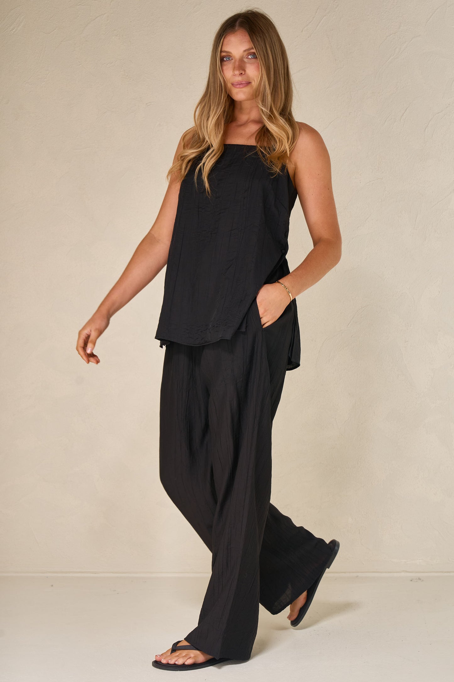 black-maternity-crinkle-pant-7