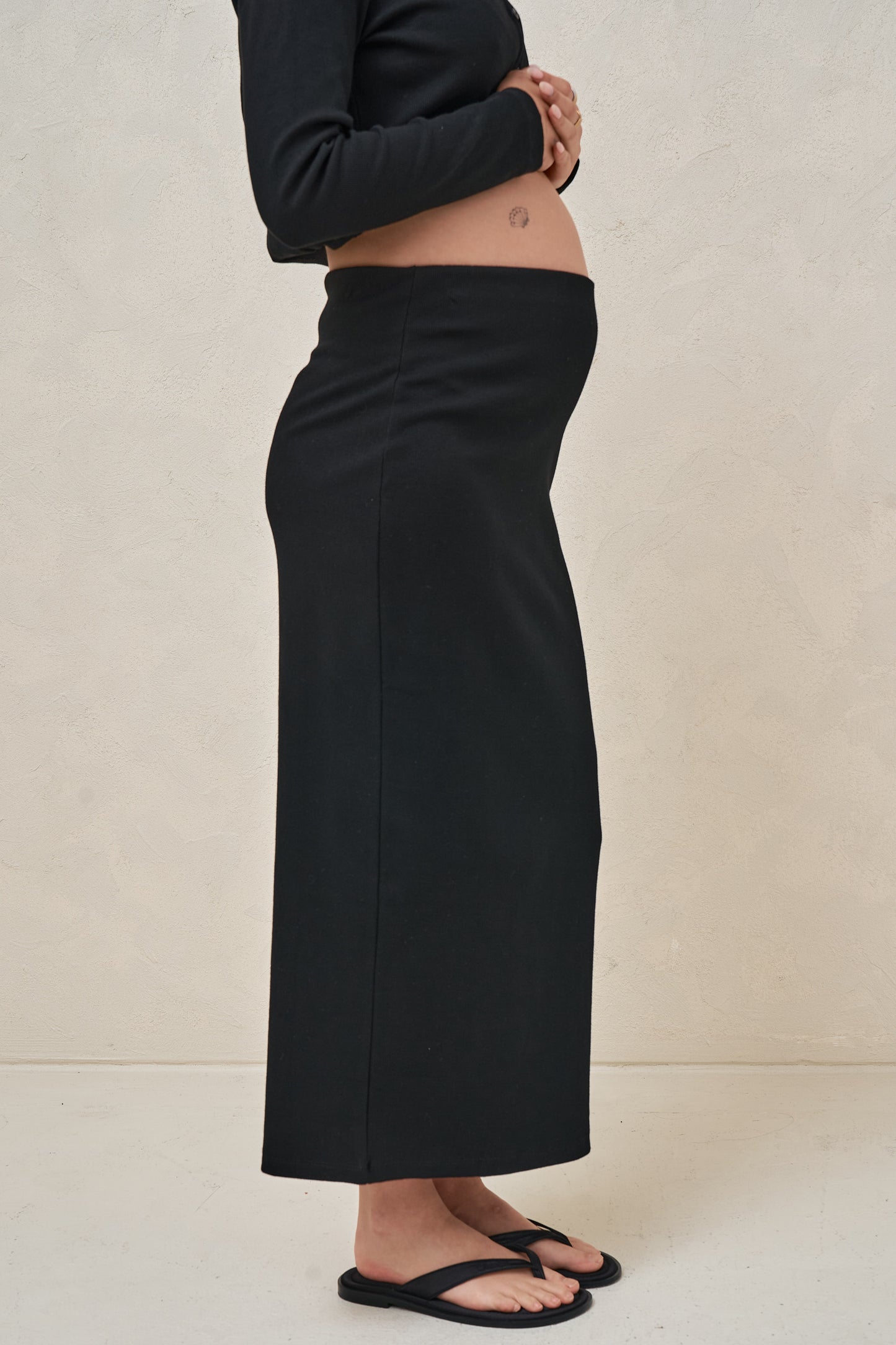Storyline Midi Skirt - Black