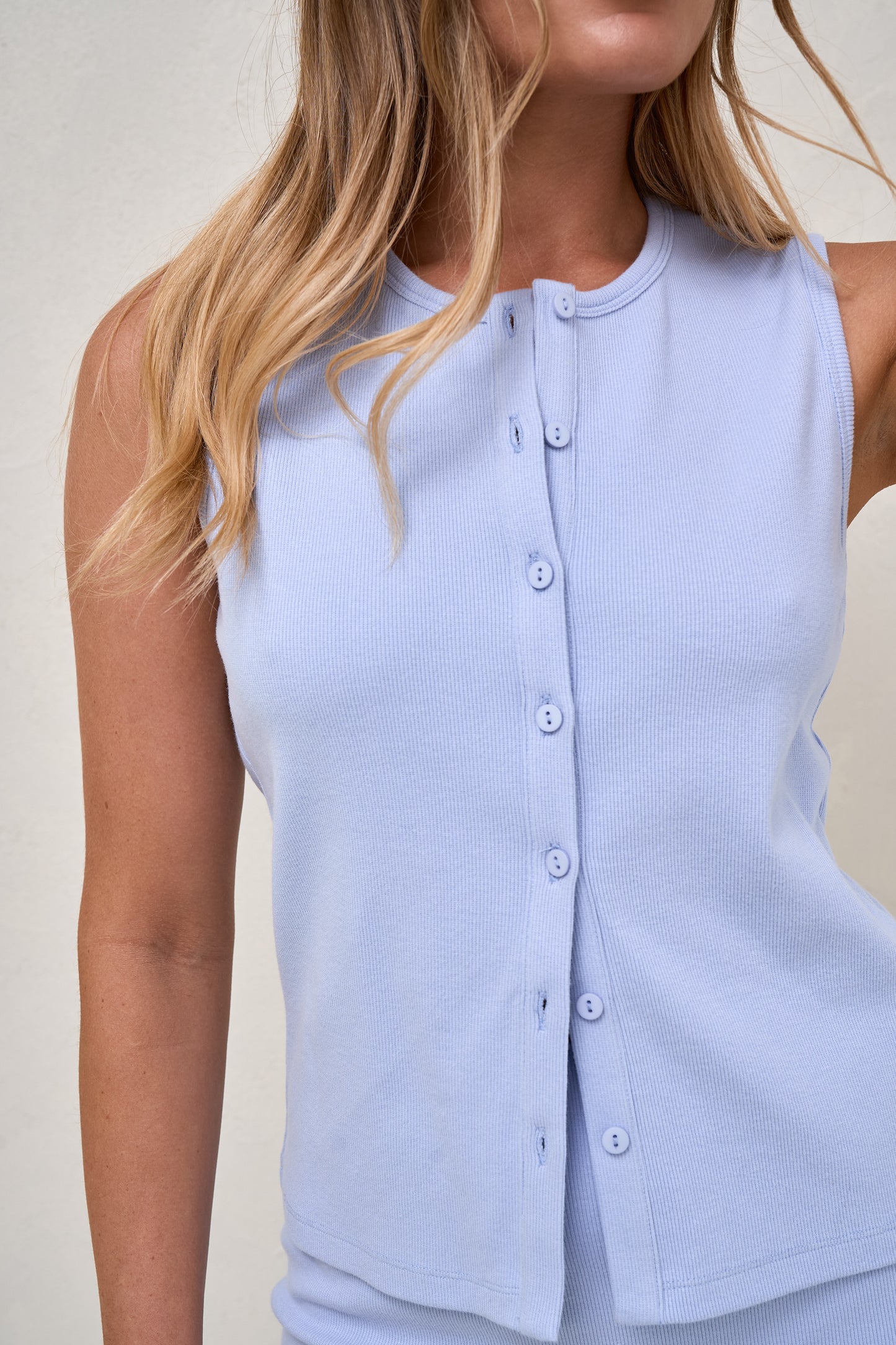 Storyline Button Tank - Cornflower