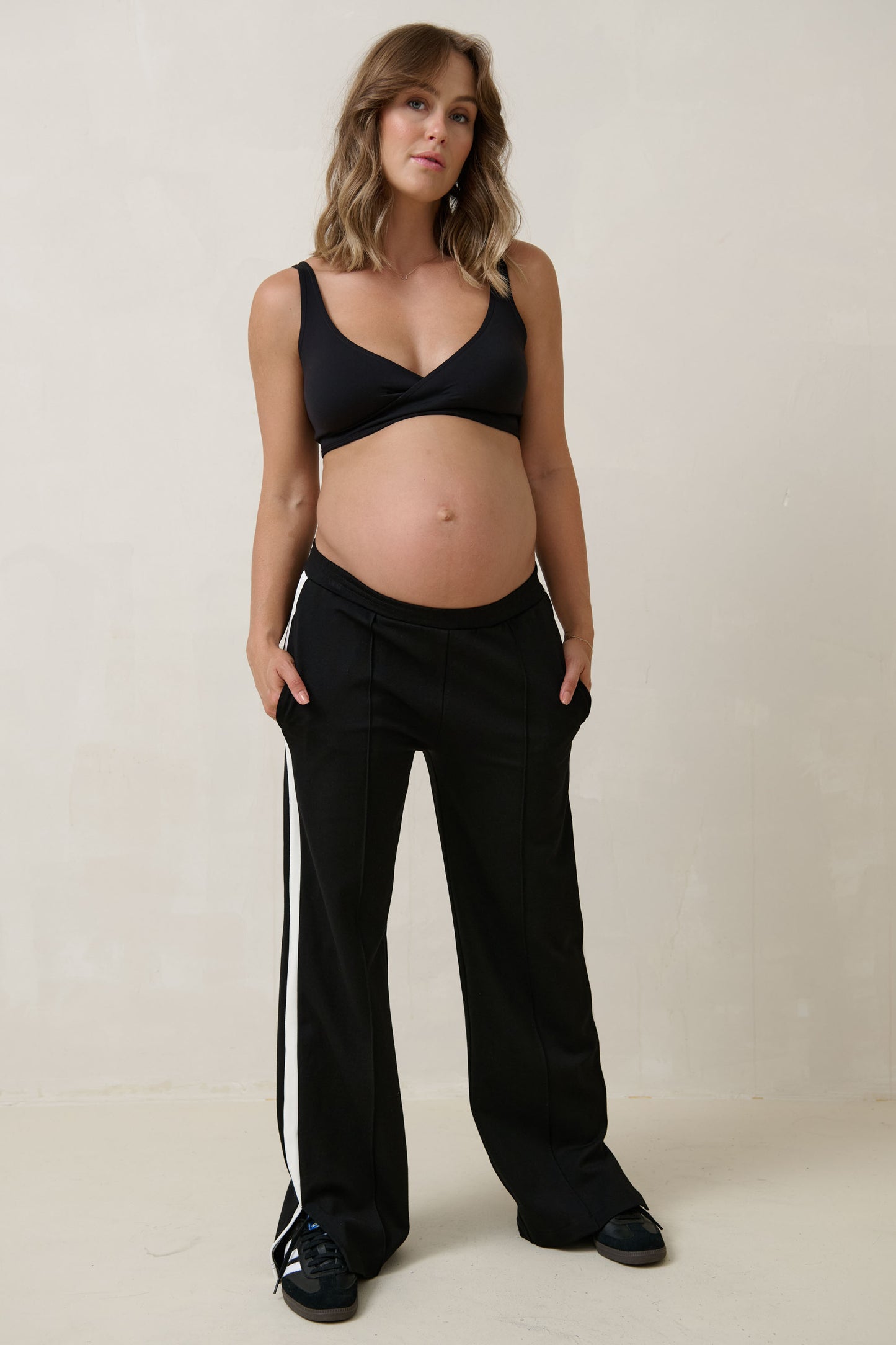 black-maternity-split-hem-pant-5