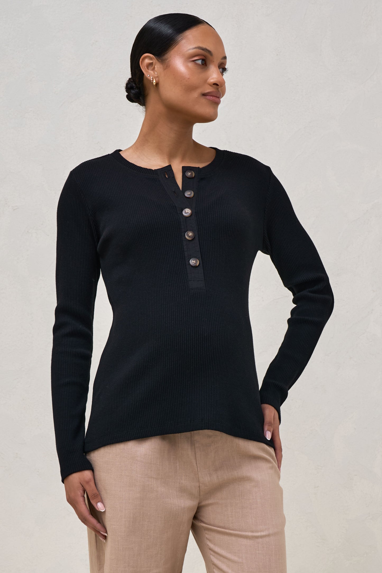 black-maternity-nursing-top-2
