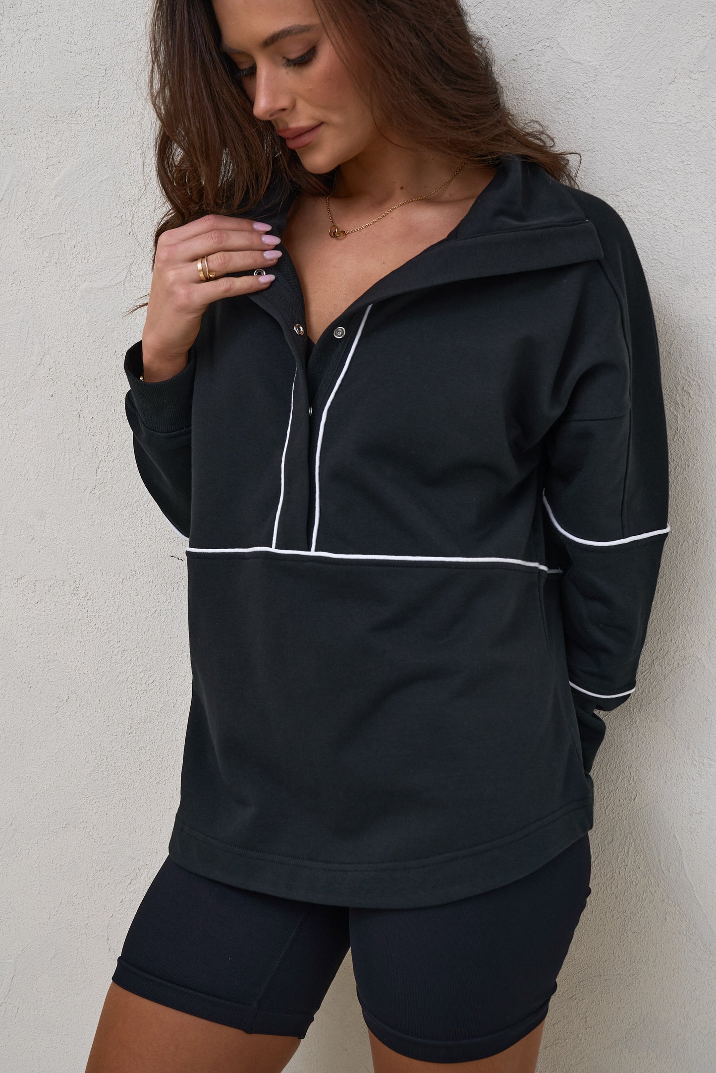 Over And Out Nursing Sweat - Blk/Wht