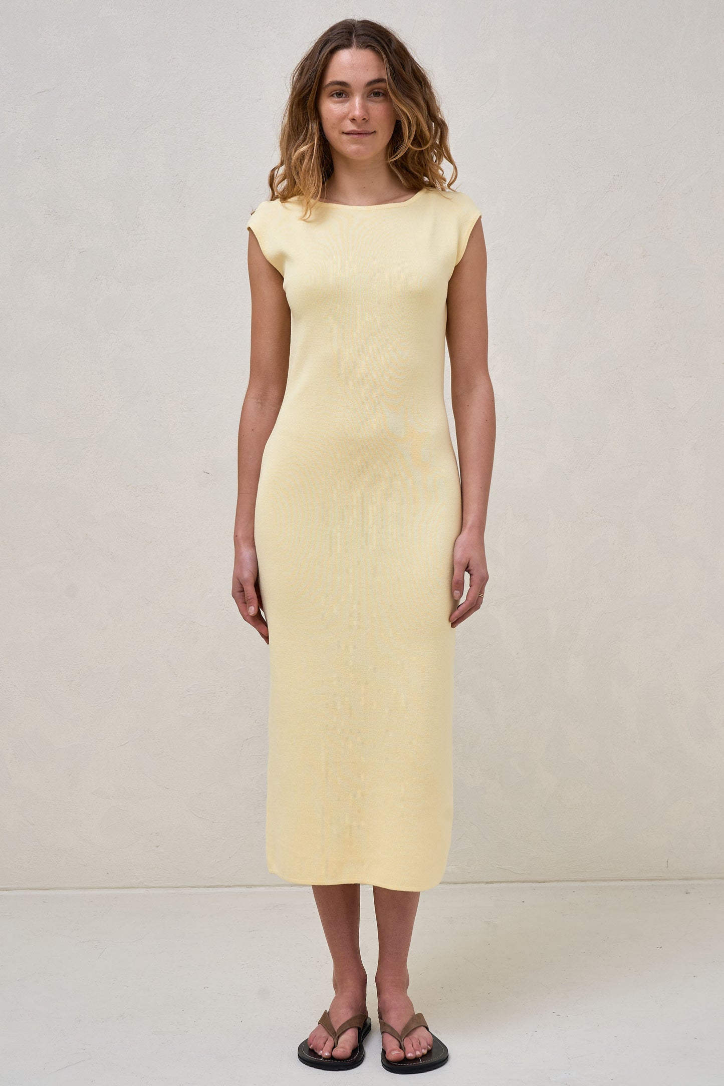 maternity-baby-shower-dress-yellow-10