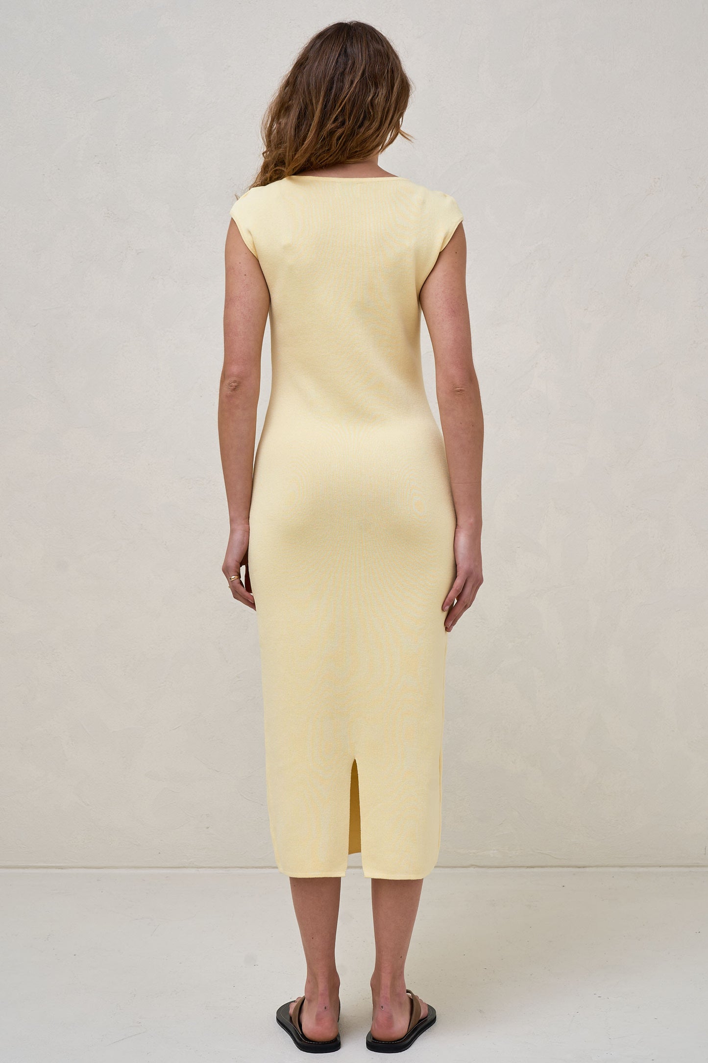 maternity-baby-shower-dress-yellow-9