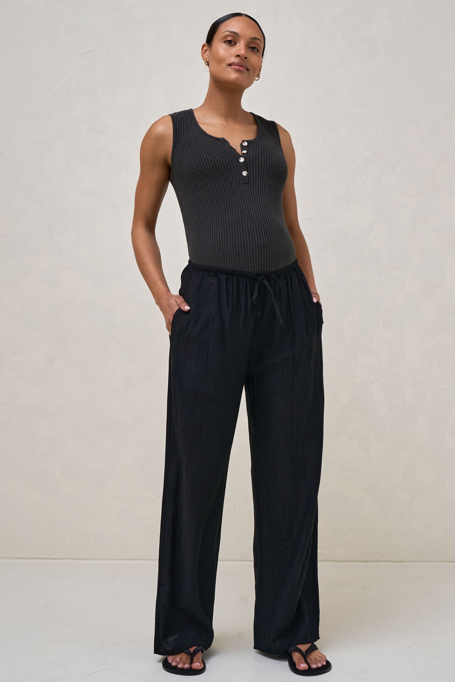 Unwind Nursing Tank - Slate