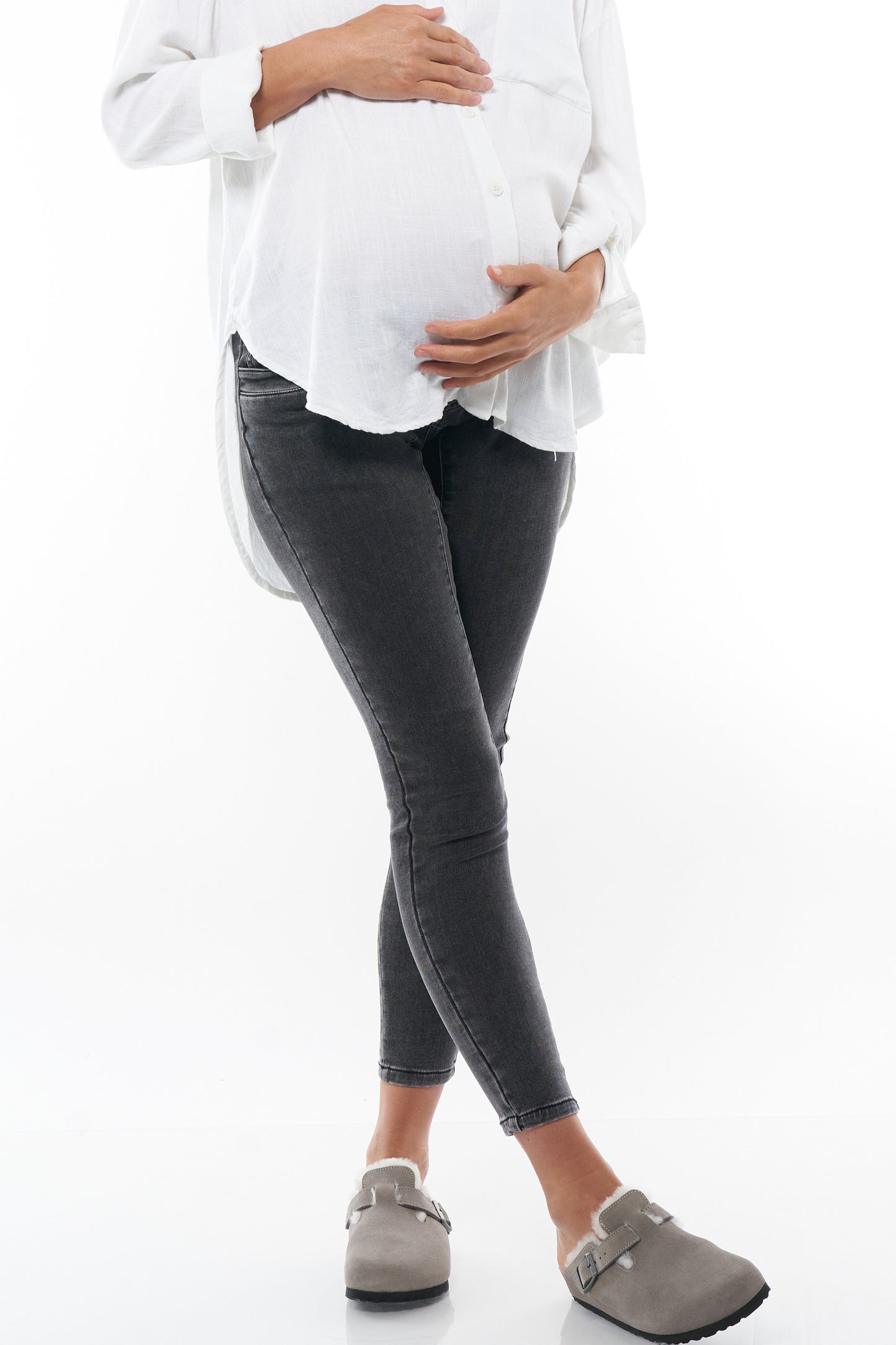 Black Maternity Jeans -4