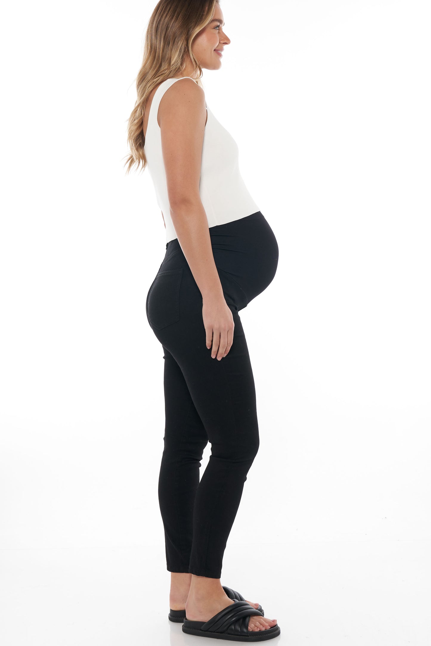 maternity black skinny leg jean 4