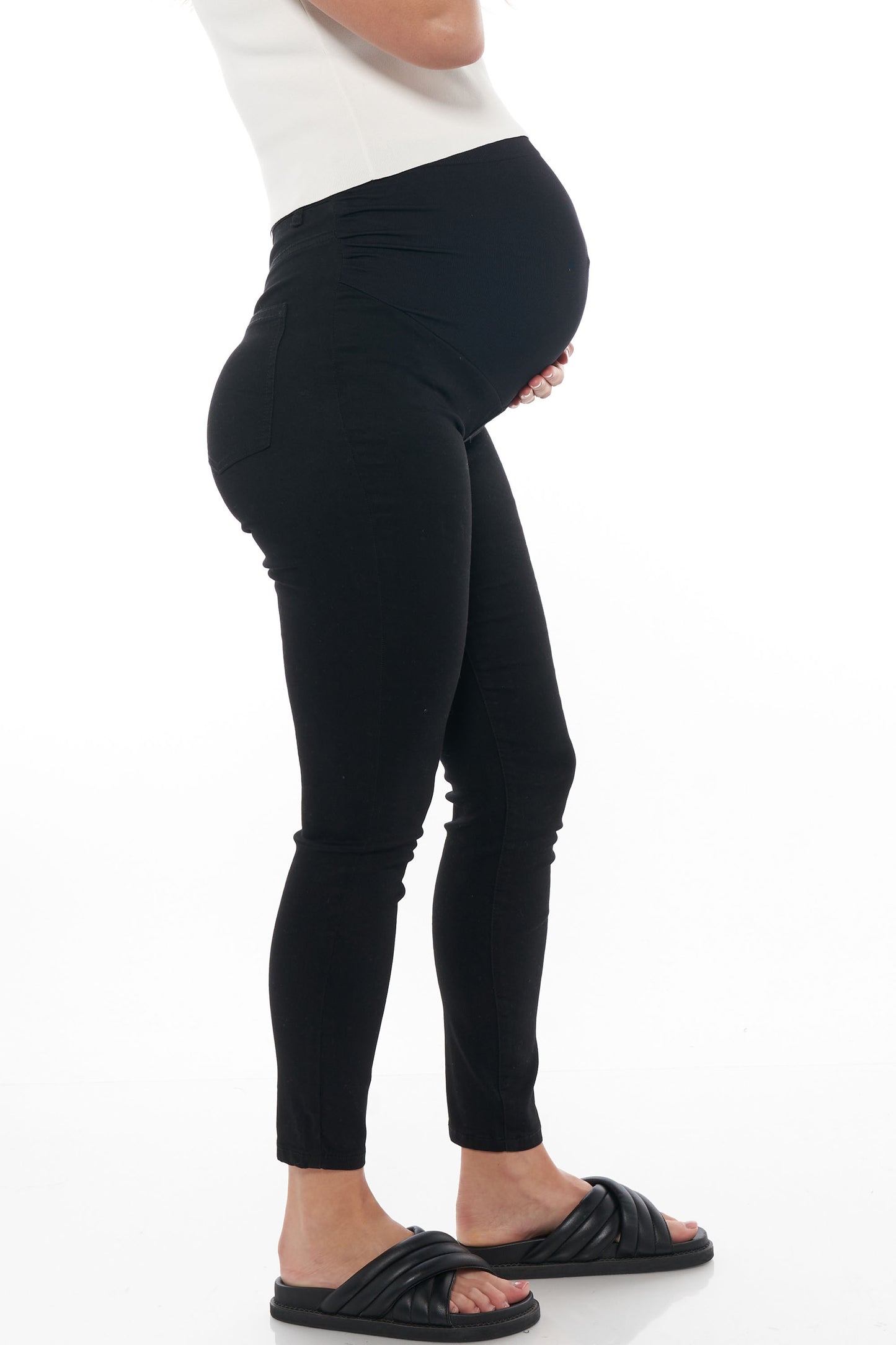 maternity black skinny leg jean 3