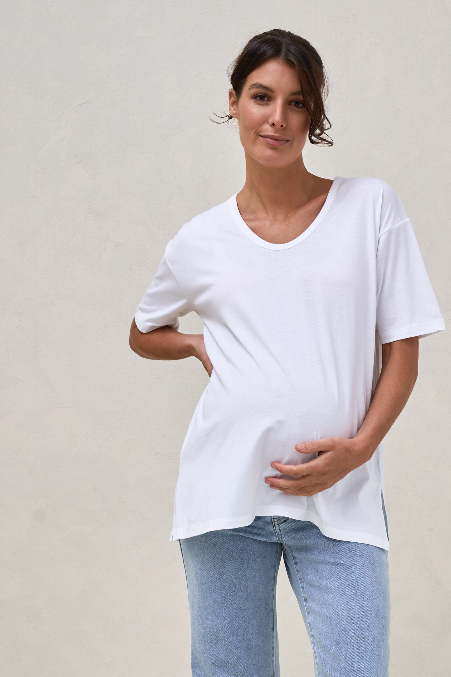 white-maternity-scoop-tee-2