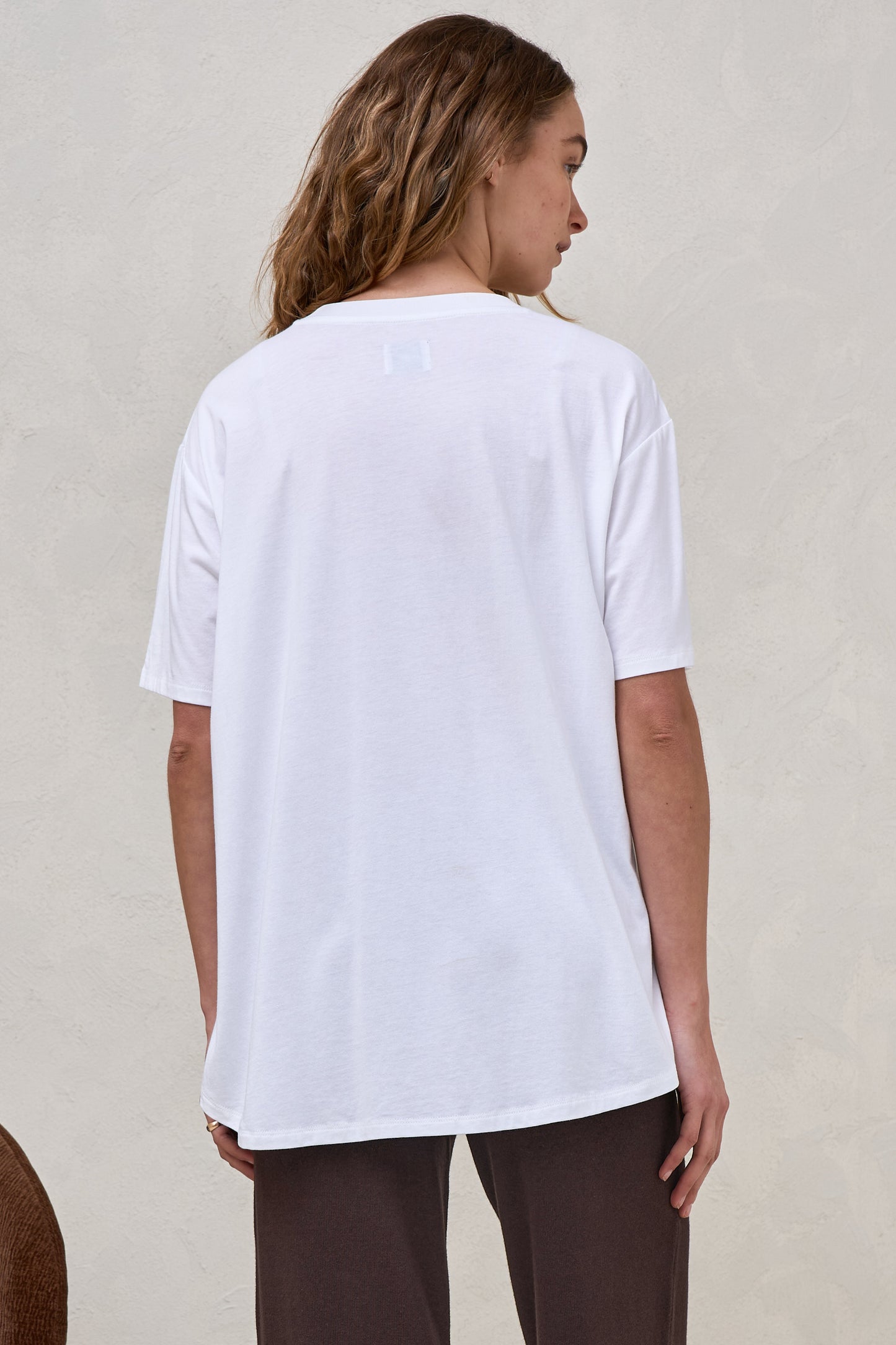 white-maternity-tee-8