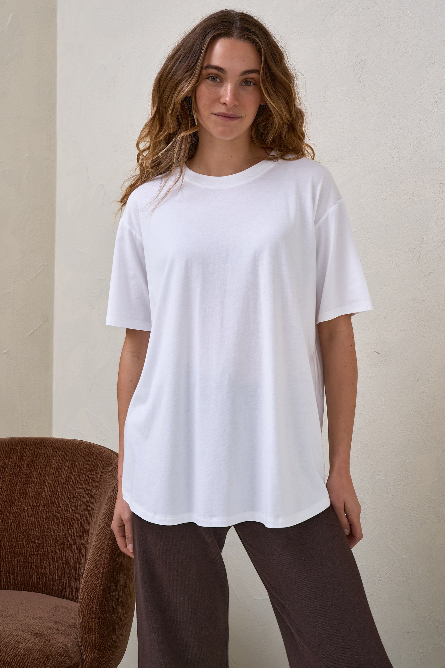 white-maternity-tee-6