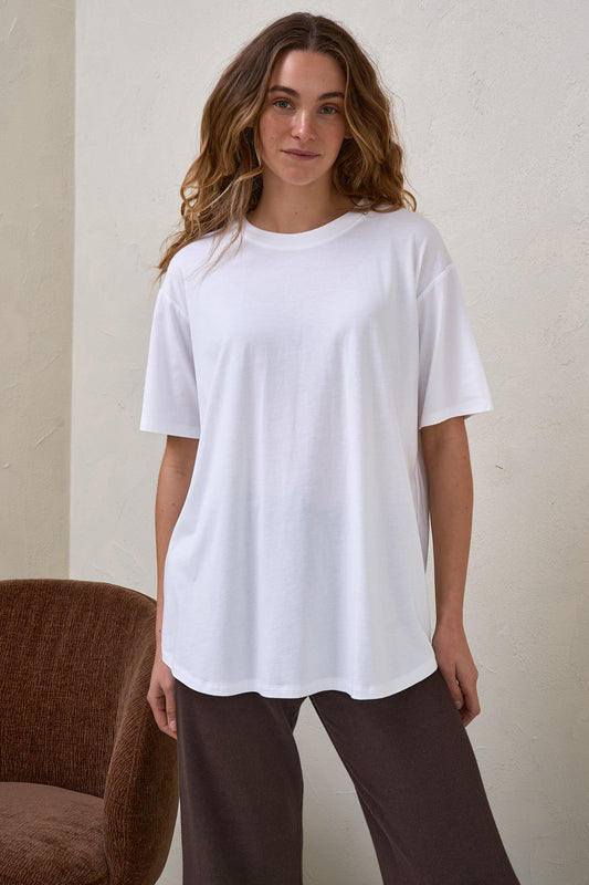 white-maternity-tee-6