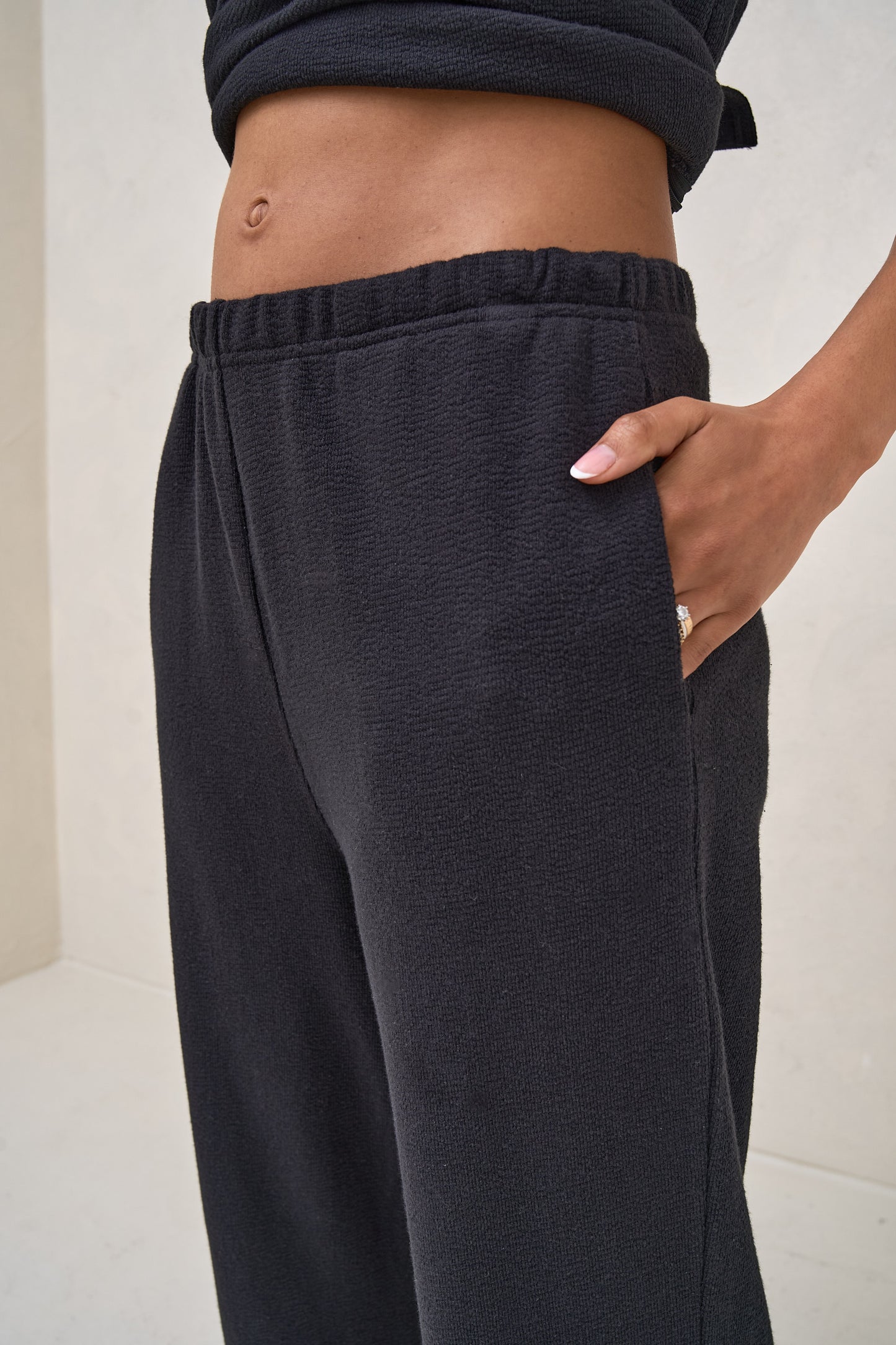 Kindred Split Pants - Black