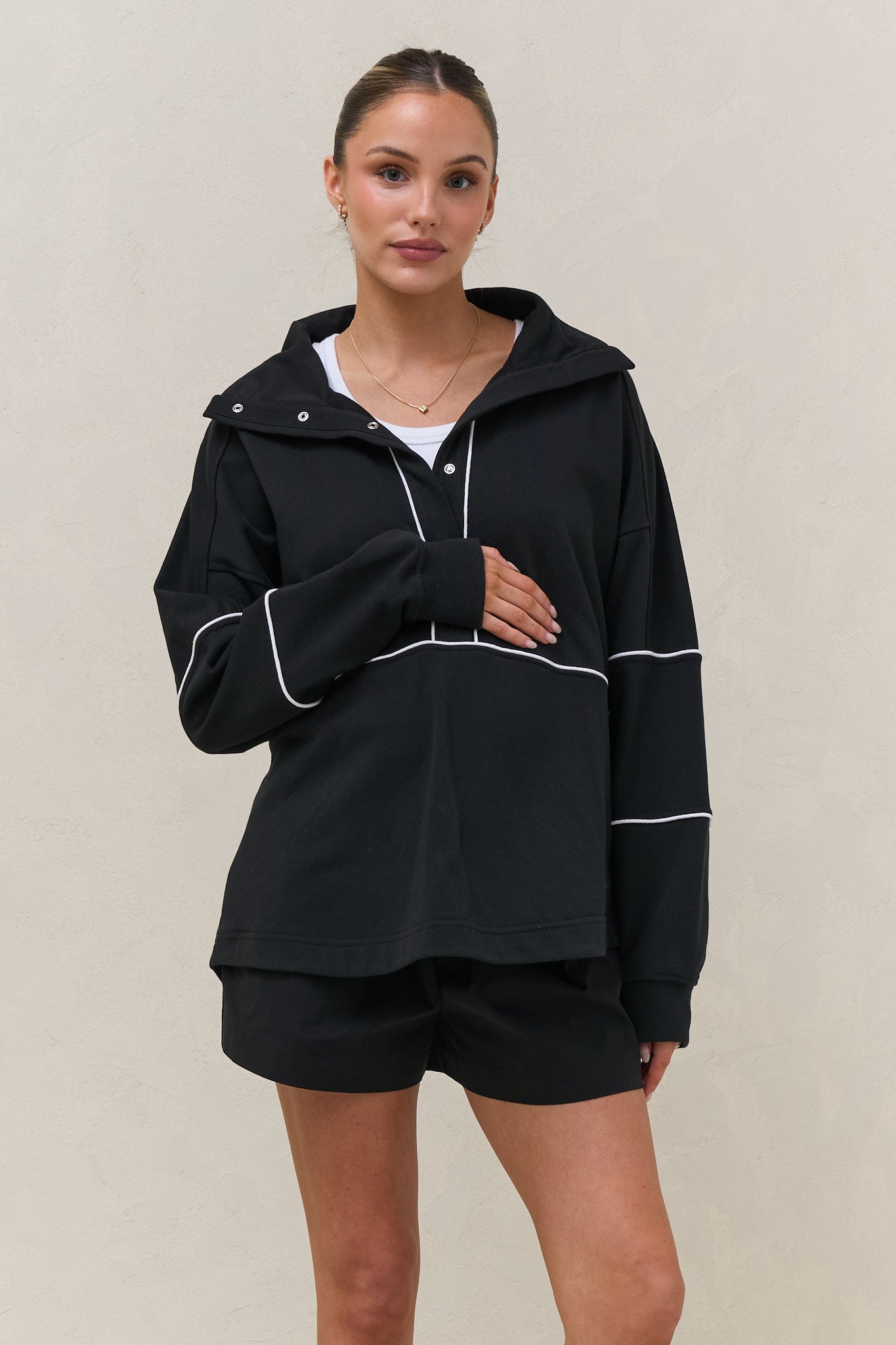 Over And Out Nursing Sweat - Blk/Wht