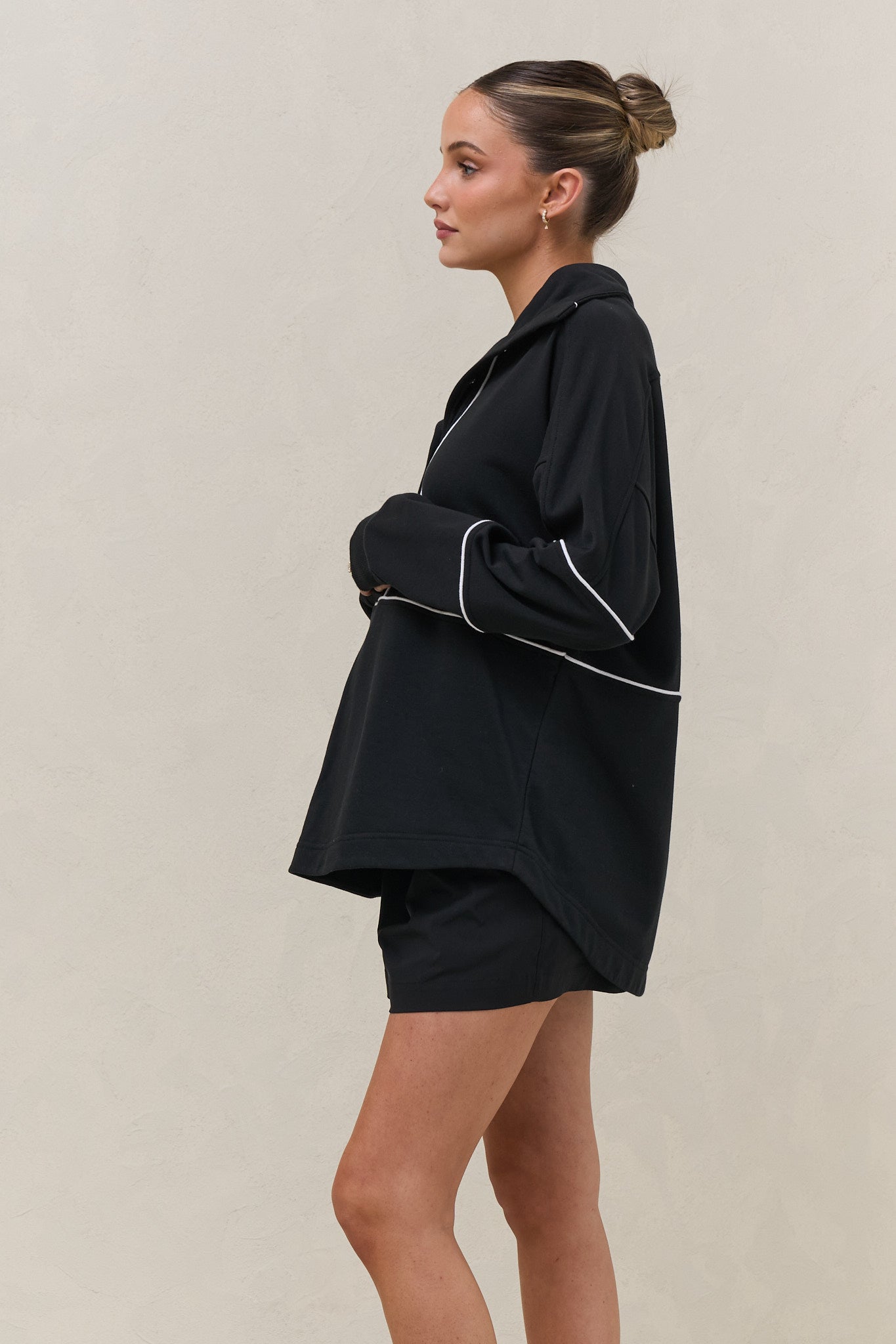 Over And Out Nursing Sweat - Blk/Wht