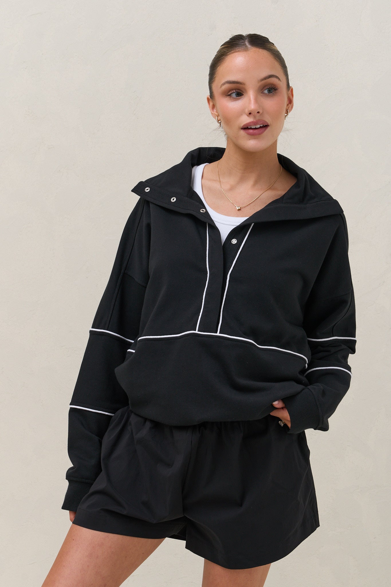 Over And Out Nursing Sweat - Blk/Wht