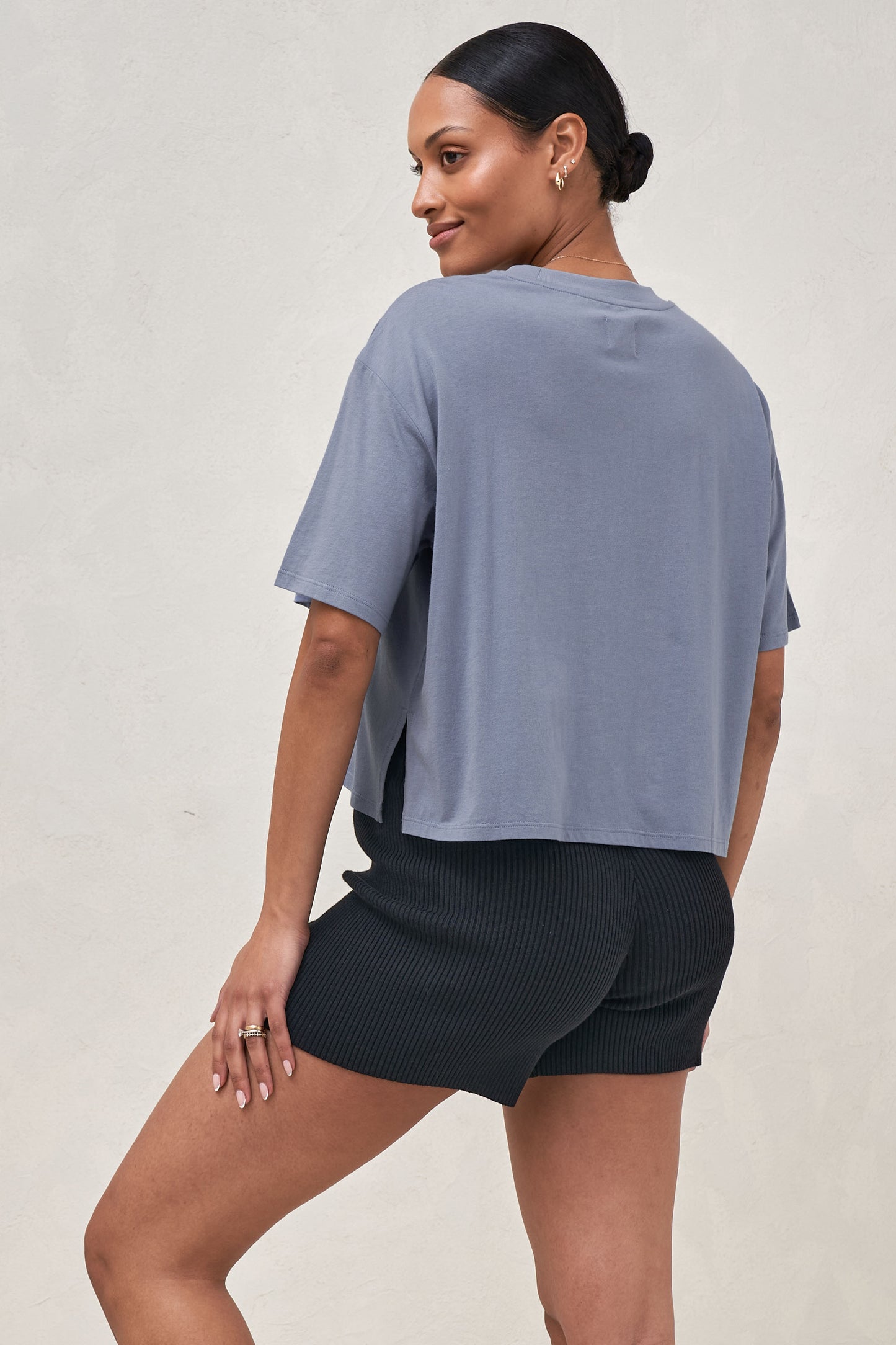 crop-maternity-tee-2