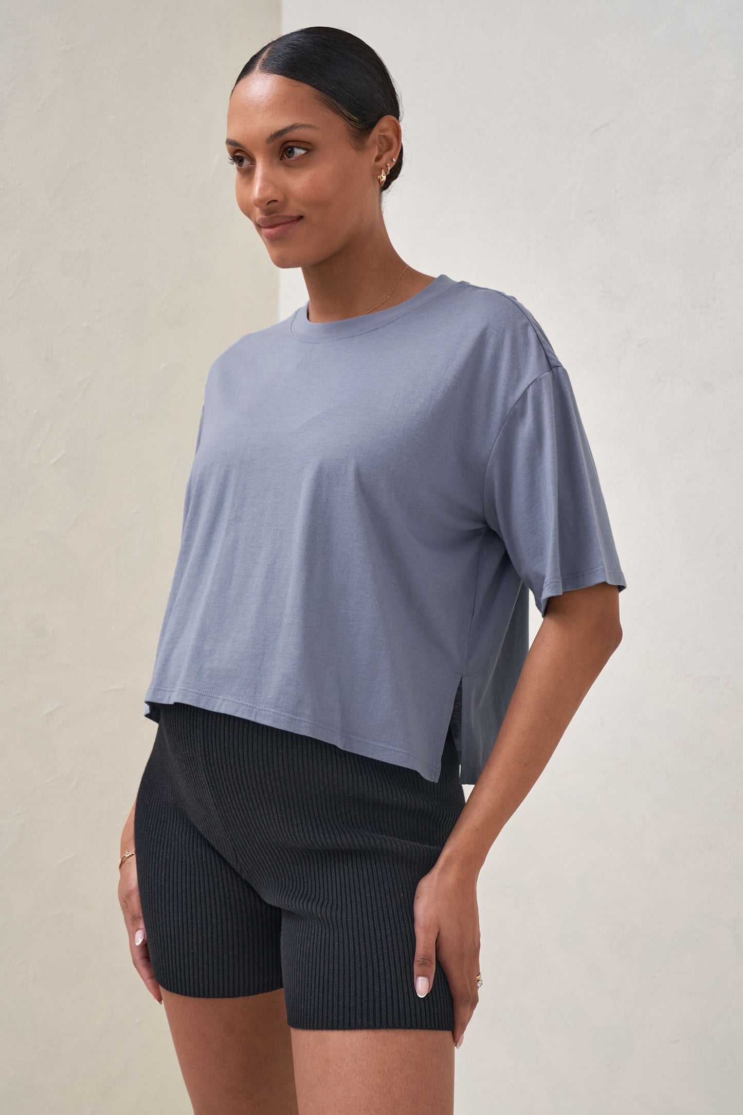 crop-maternity-tee-1