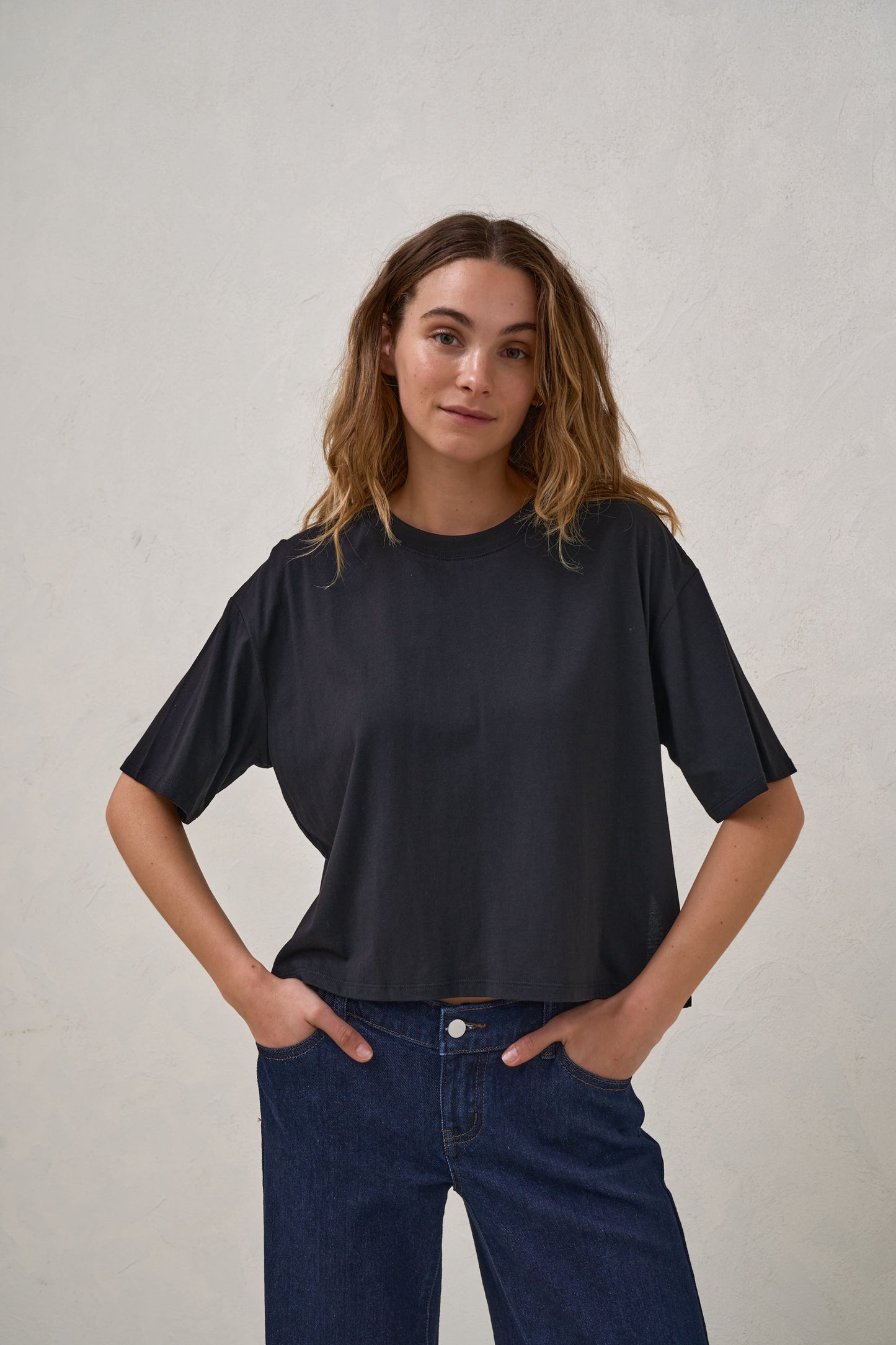 Into It Crop Tee - Black