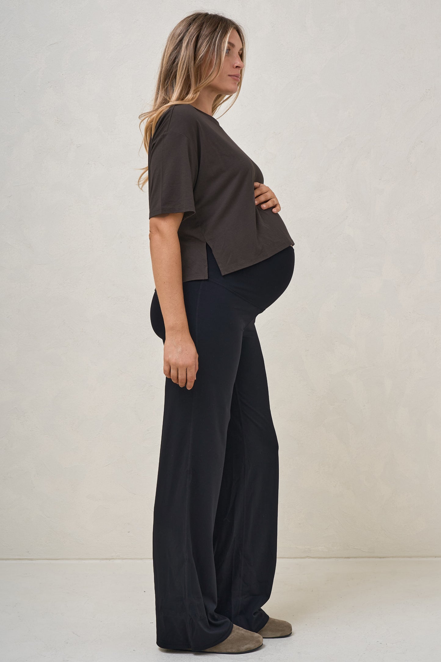 Into It Crop Tee - Espresso