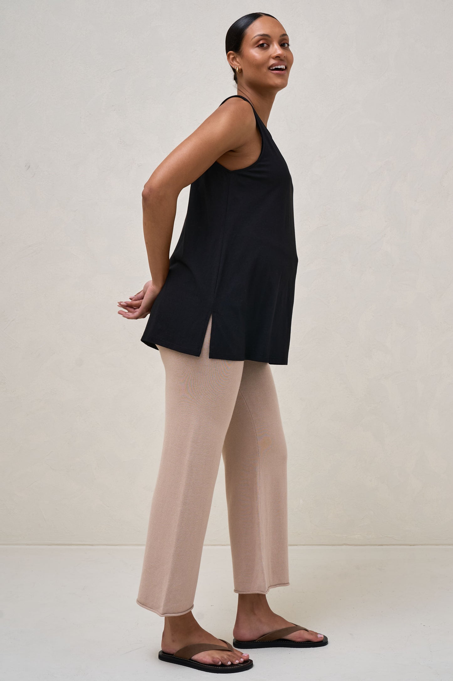 black-maternity-tank-2