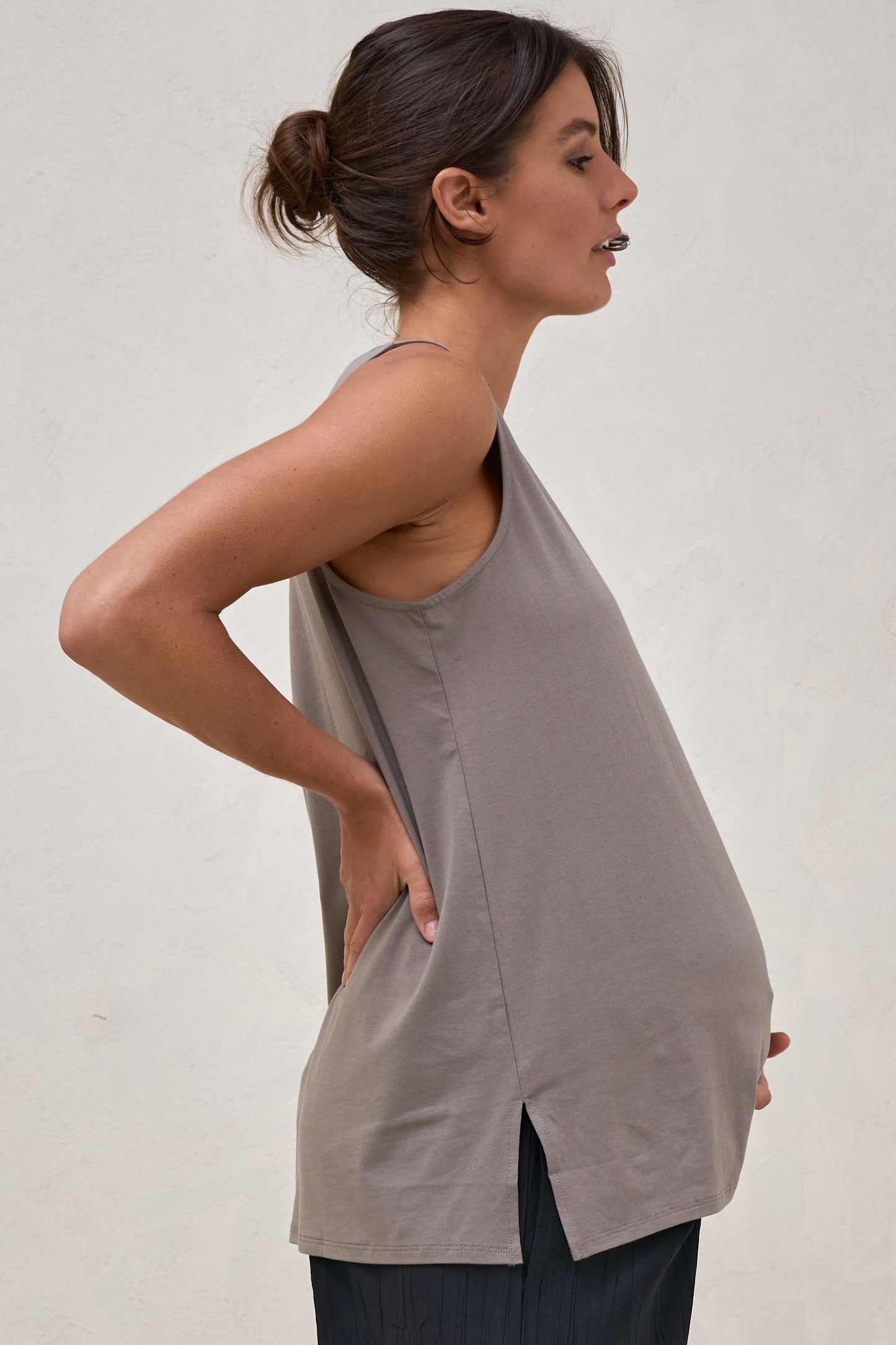 maternity-tank-khaki-2