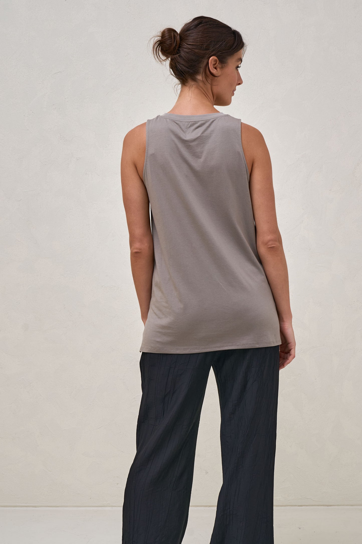 maternity-tank-khaki-3