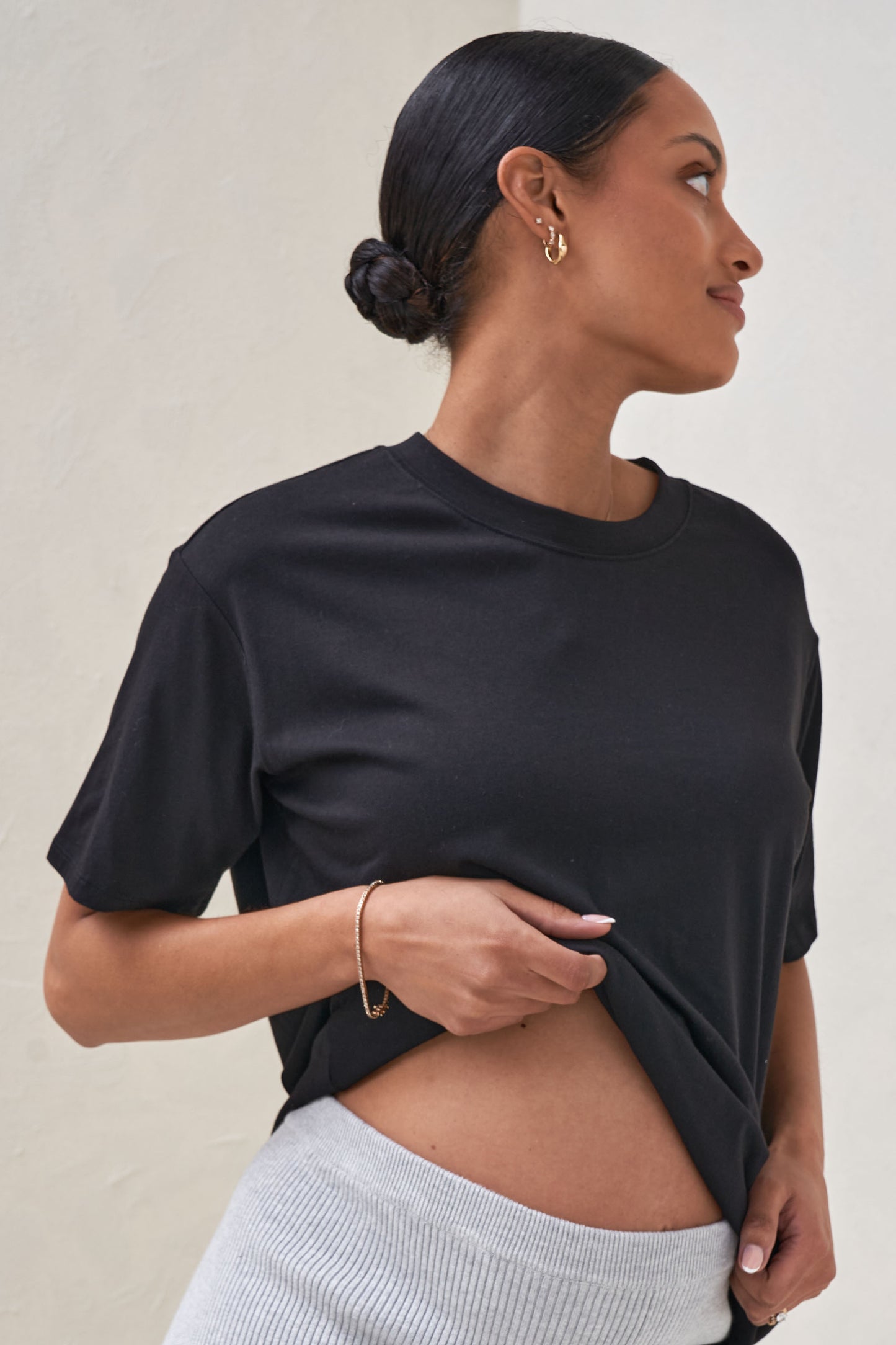black-maternity-tee-6