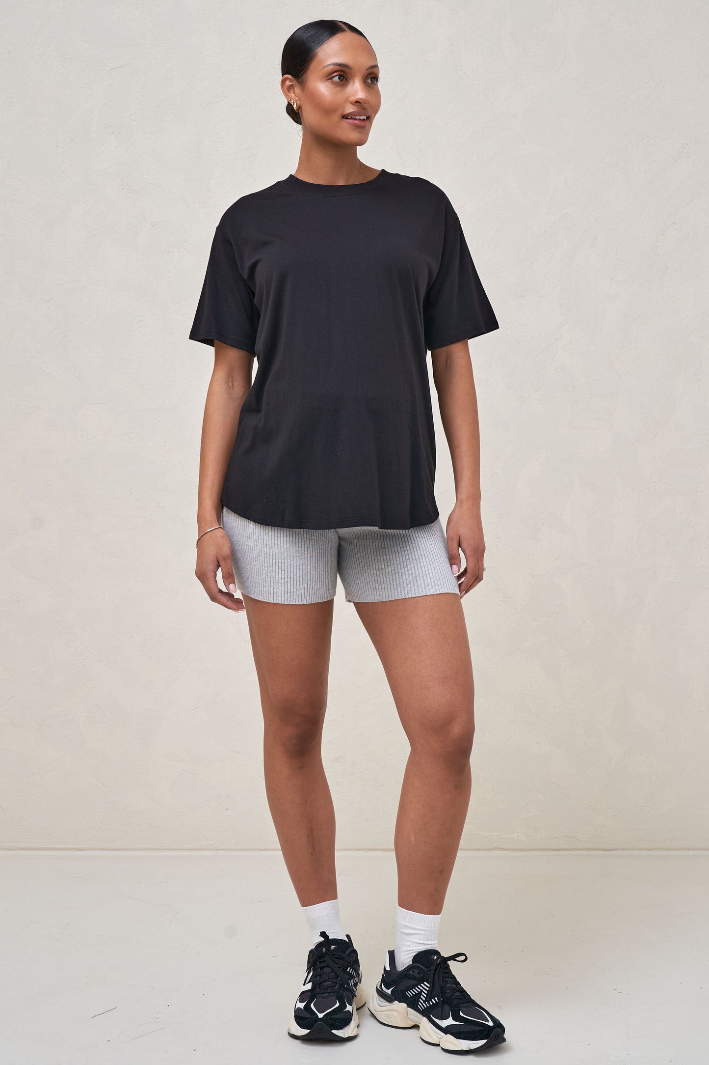 black-maternity-tee-1