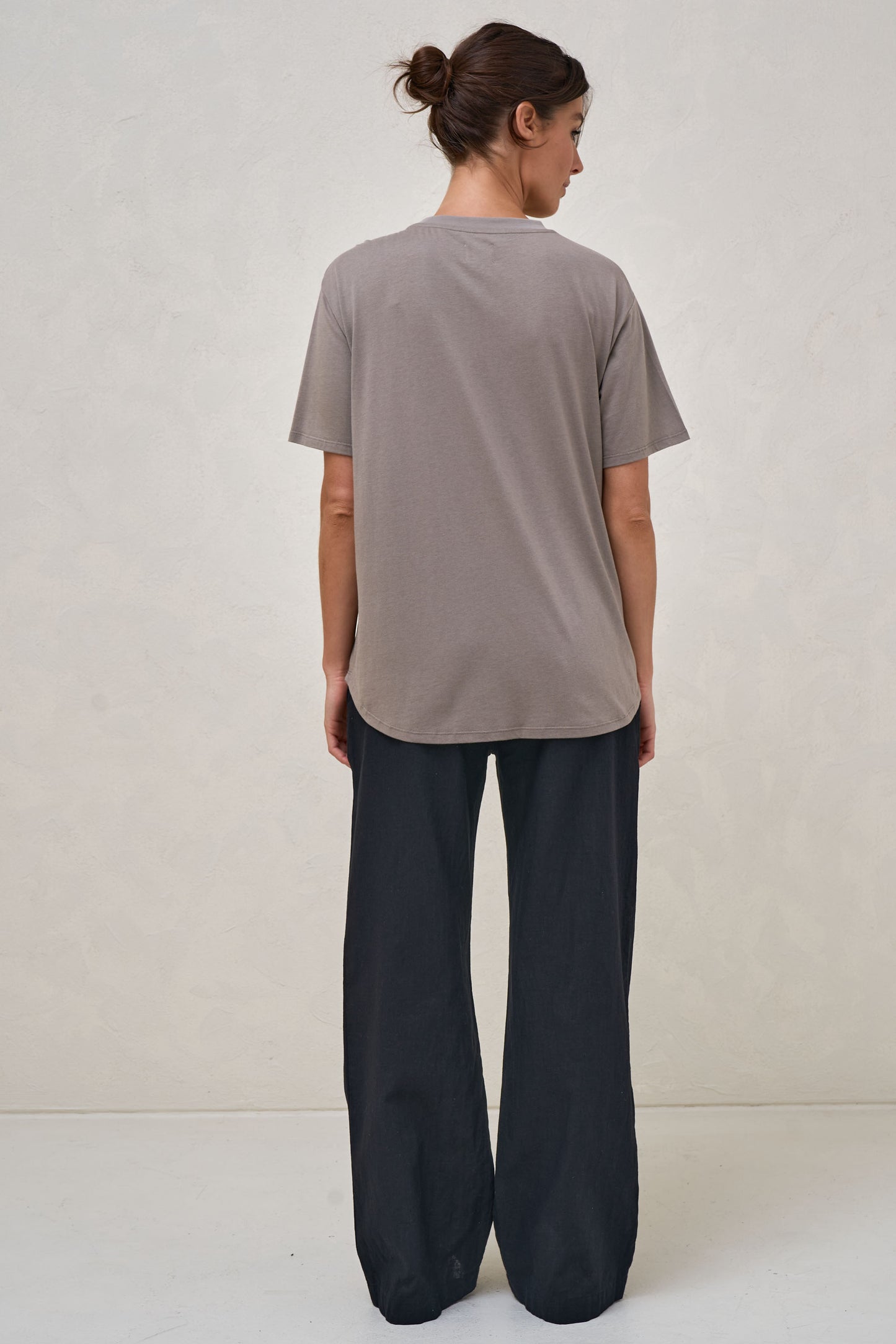 maternity-tee-khaki-4