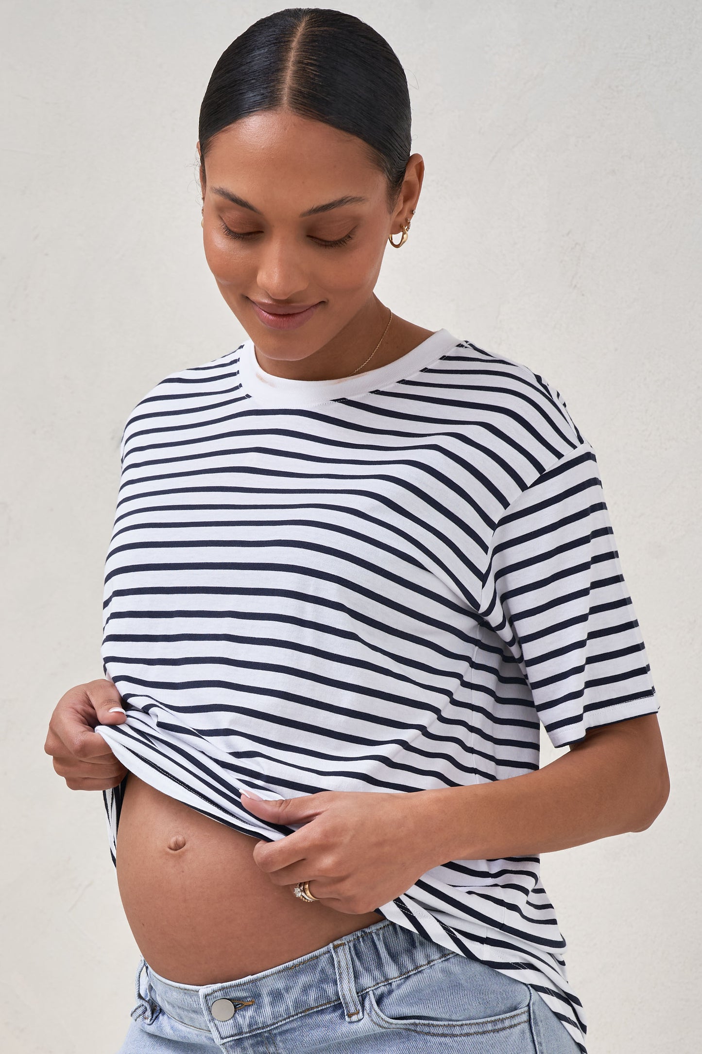 stripe-maternity-tee-4