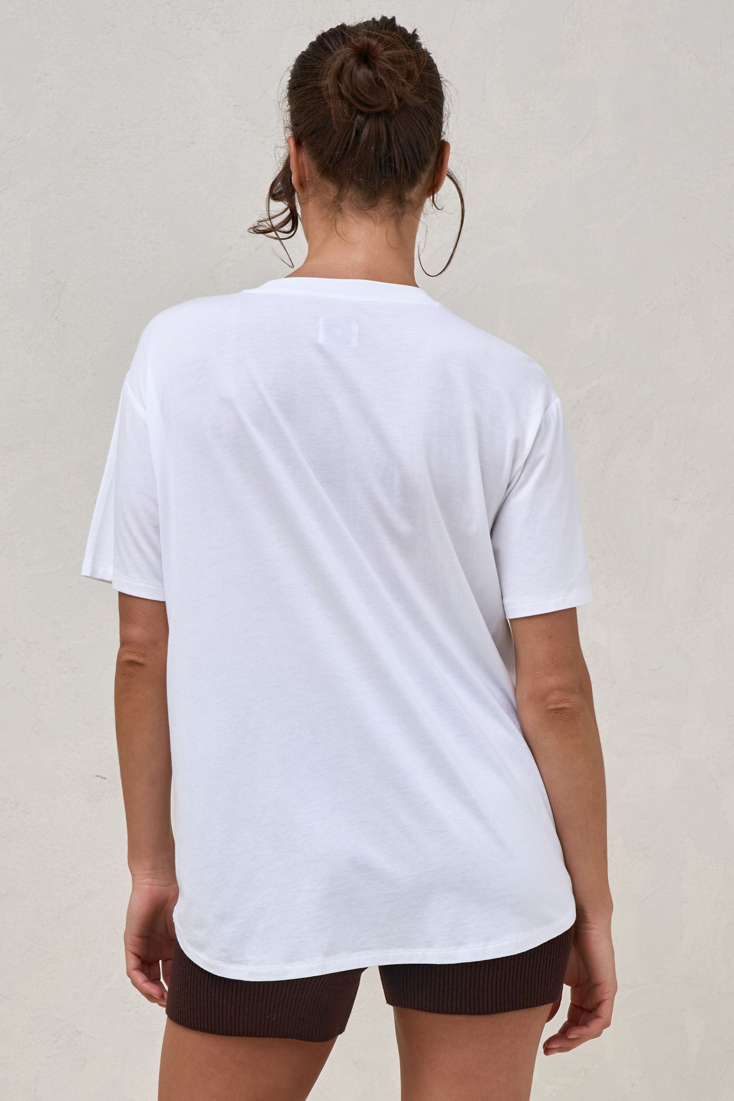 white-maternity-tee-3