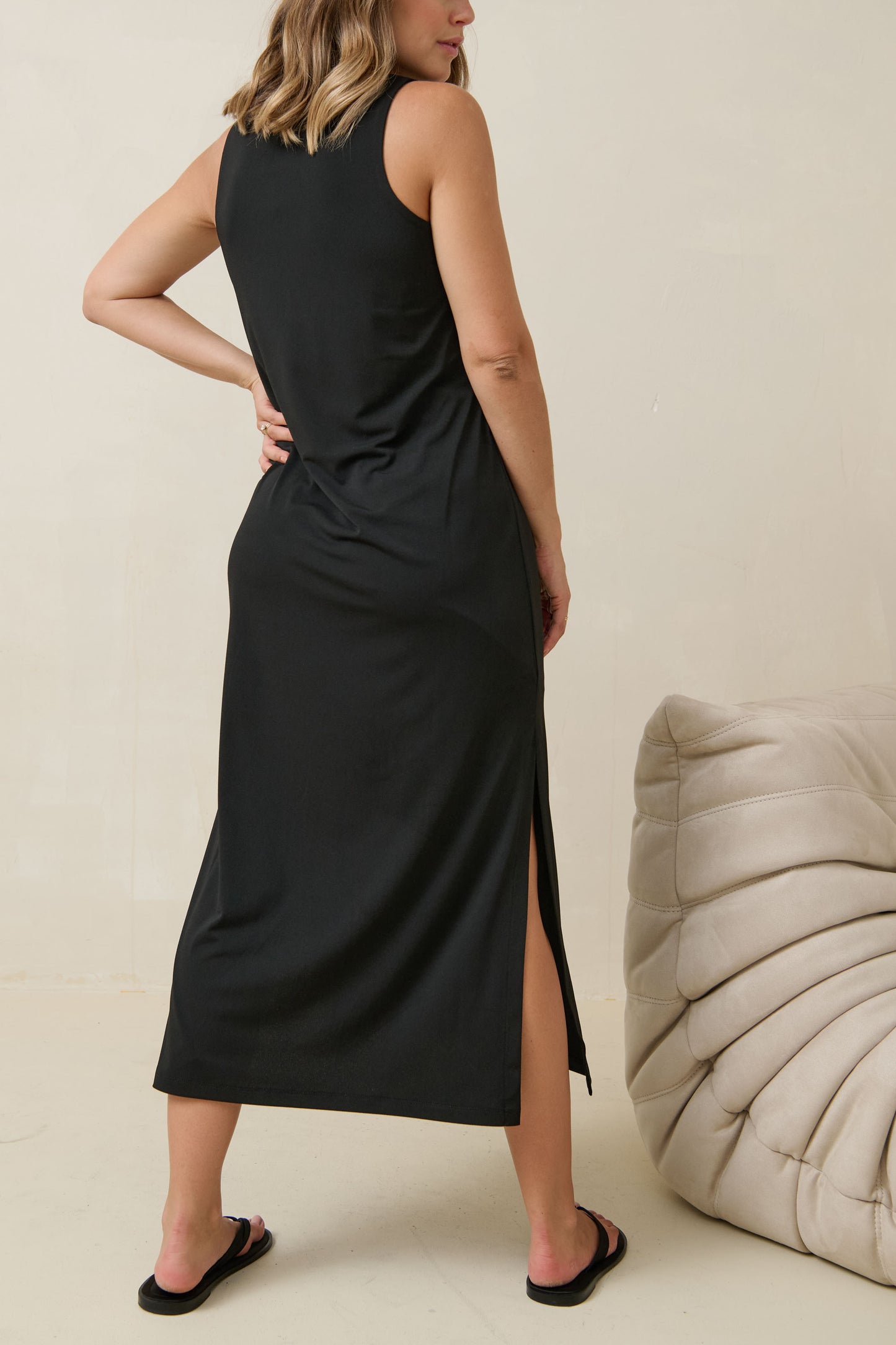 black-maternity-maxi-dress-3