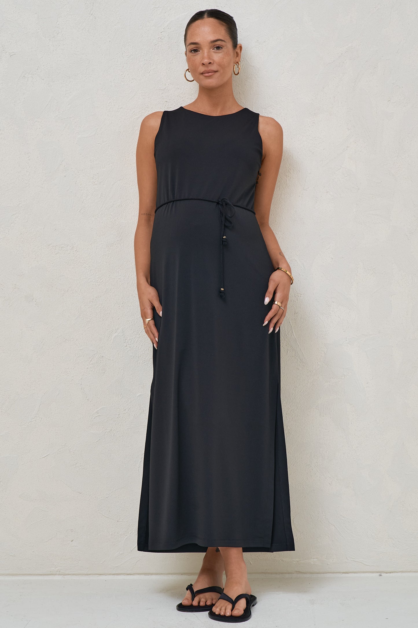 Calibration Nursing Column Dress - Black