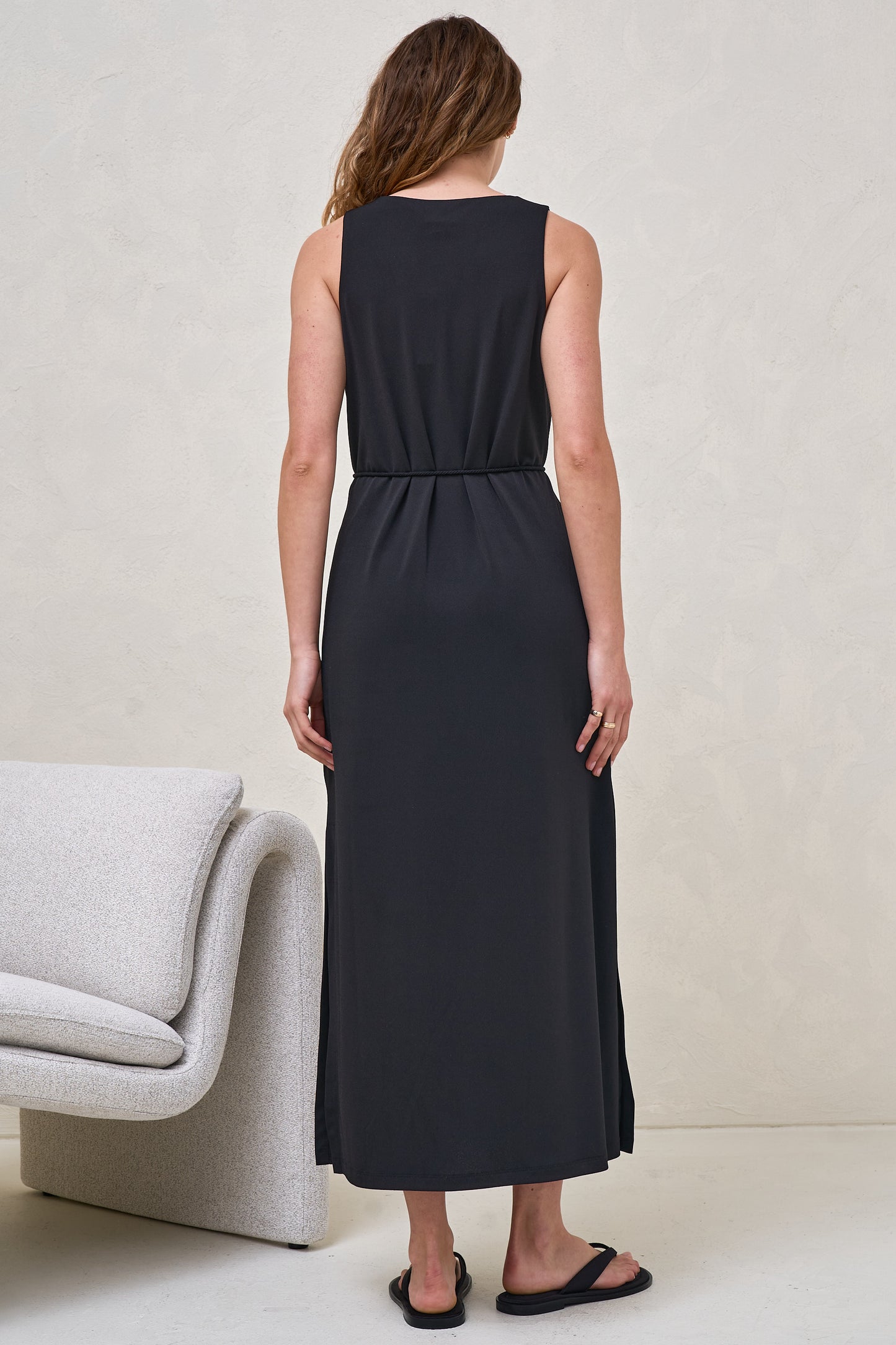 Calibration Nursing Column Dress - Black