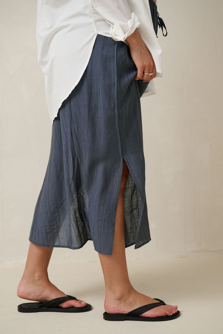 Ease Away Crinkle Skirt Steel Blue*