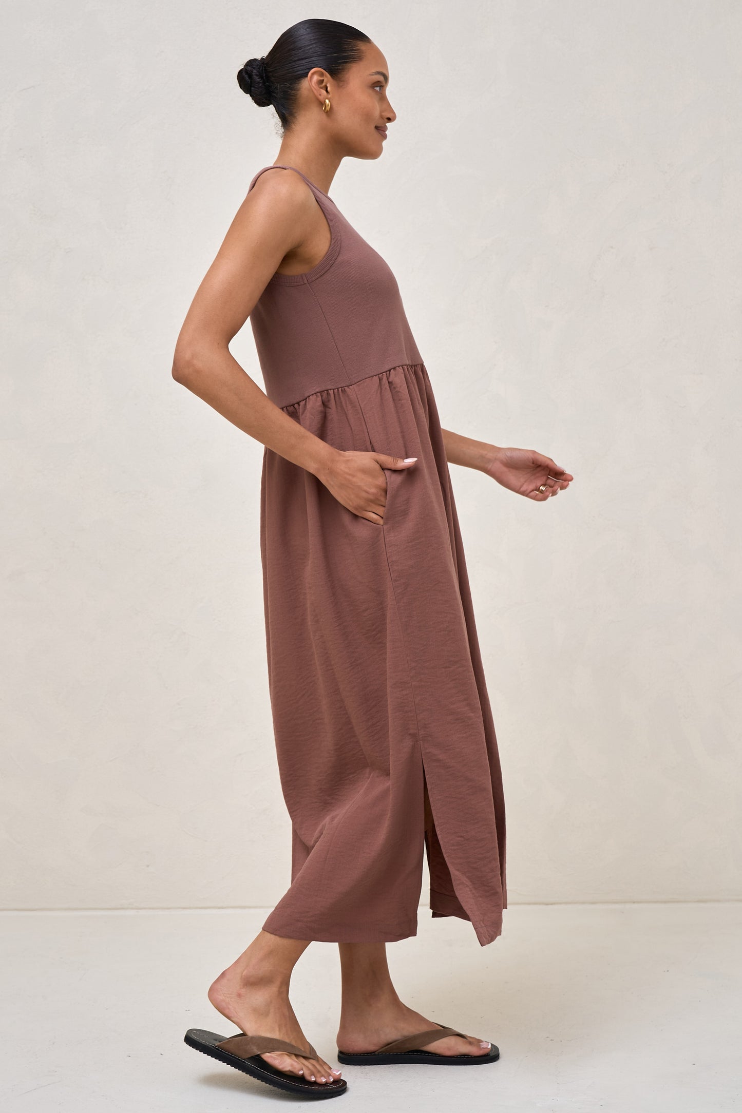 Serenade Midi Dress - Aubergine