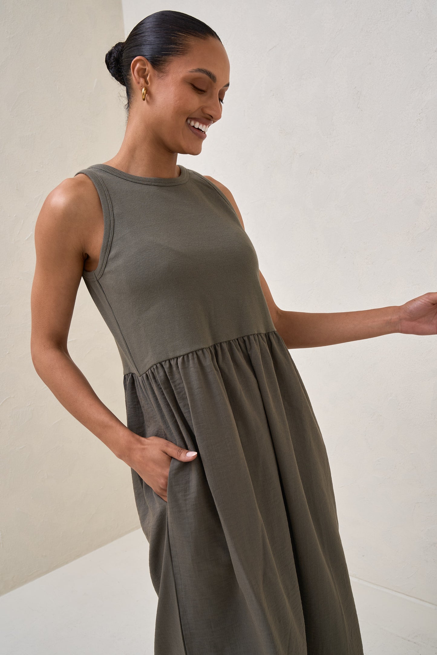 Serenade Midi Dress - Pine