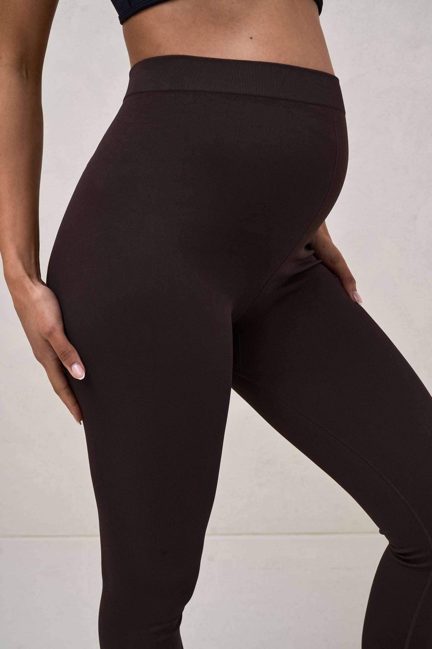 stretchy-maternity-legging-chocolate-4