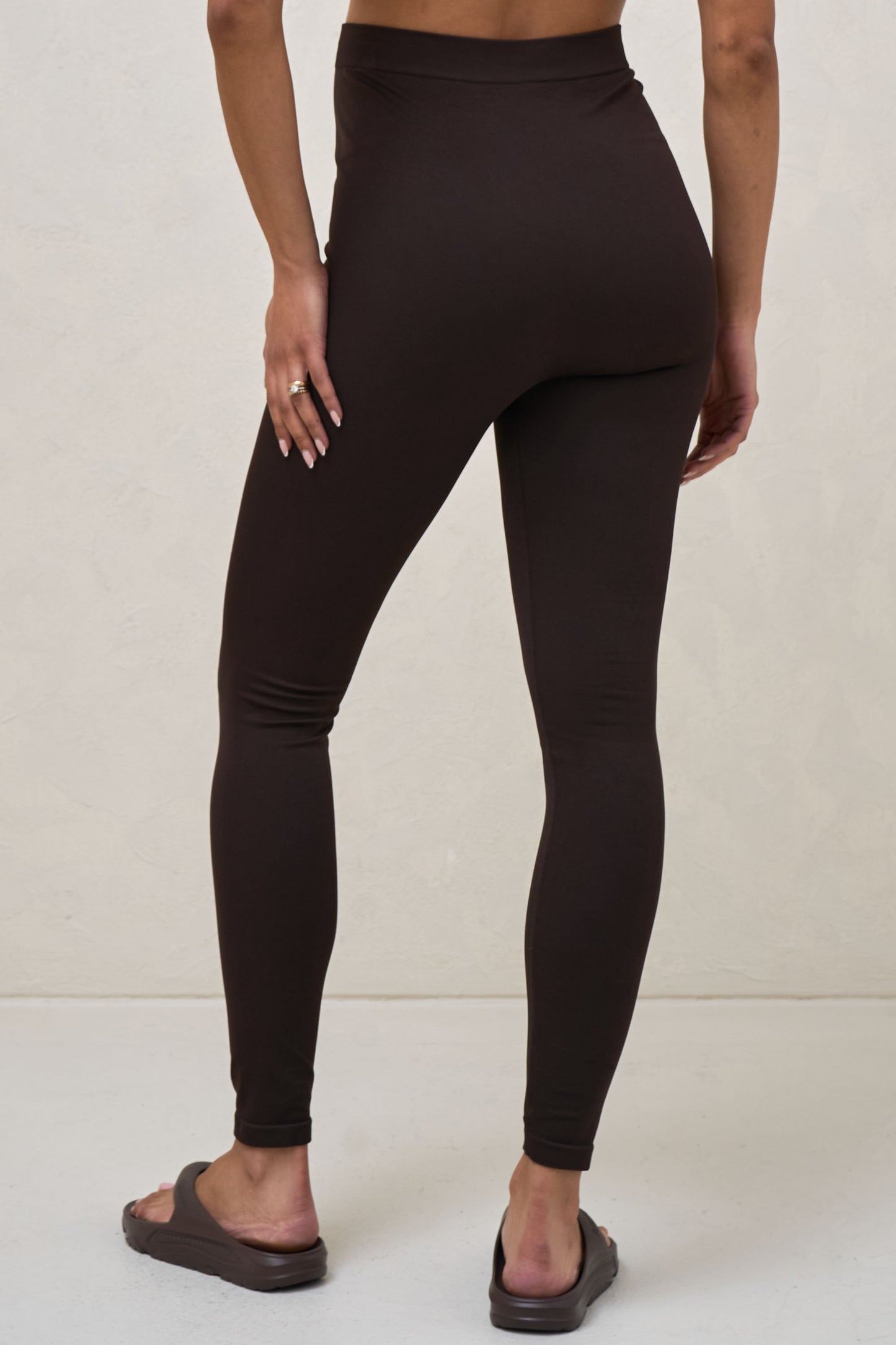 stretchy-maternity-legging-chocolate-3