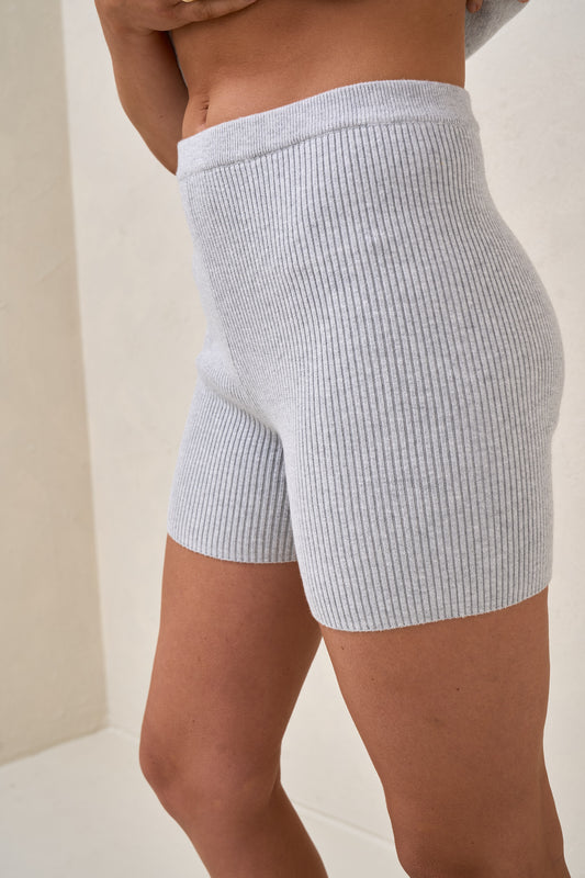 Cloud Nine Short - Grey Marle