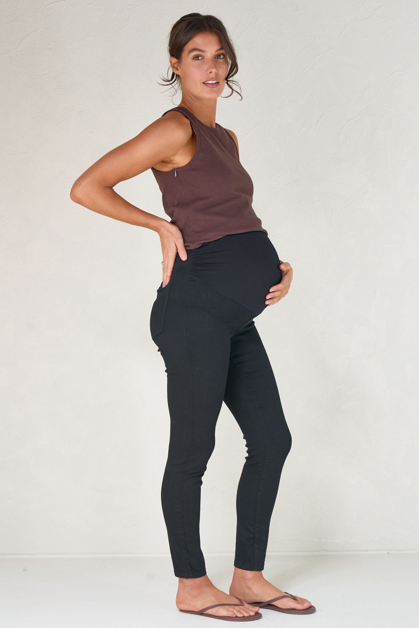 skinny-maternity-jeans-black-2