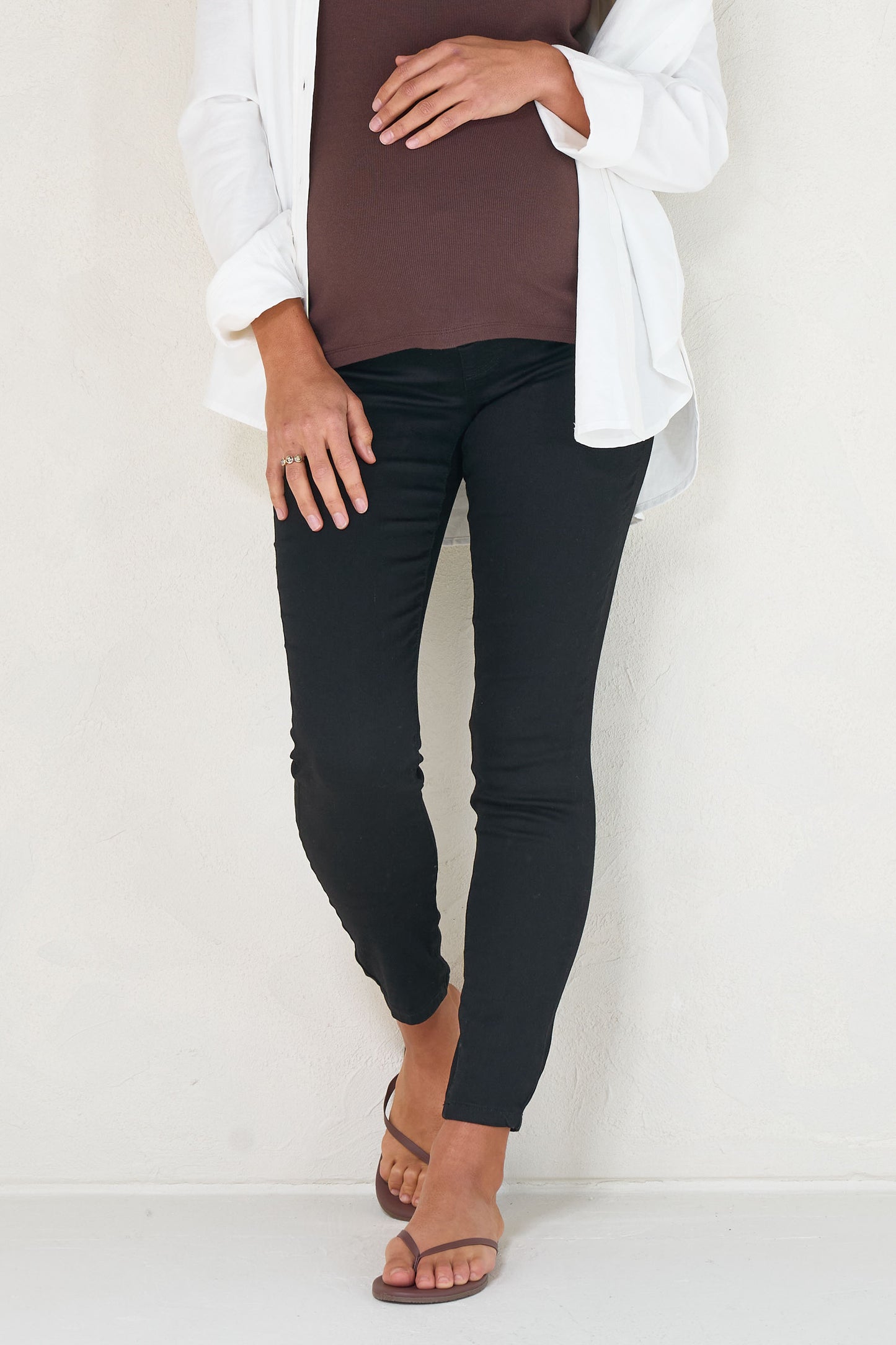 skinny-maternity-jeans-black-1