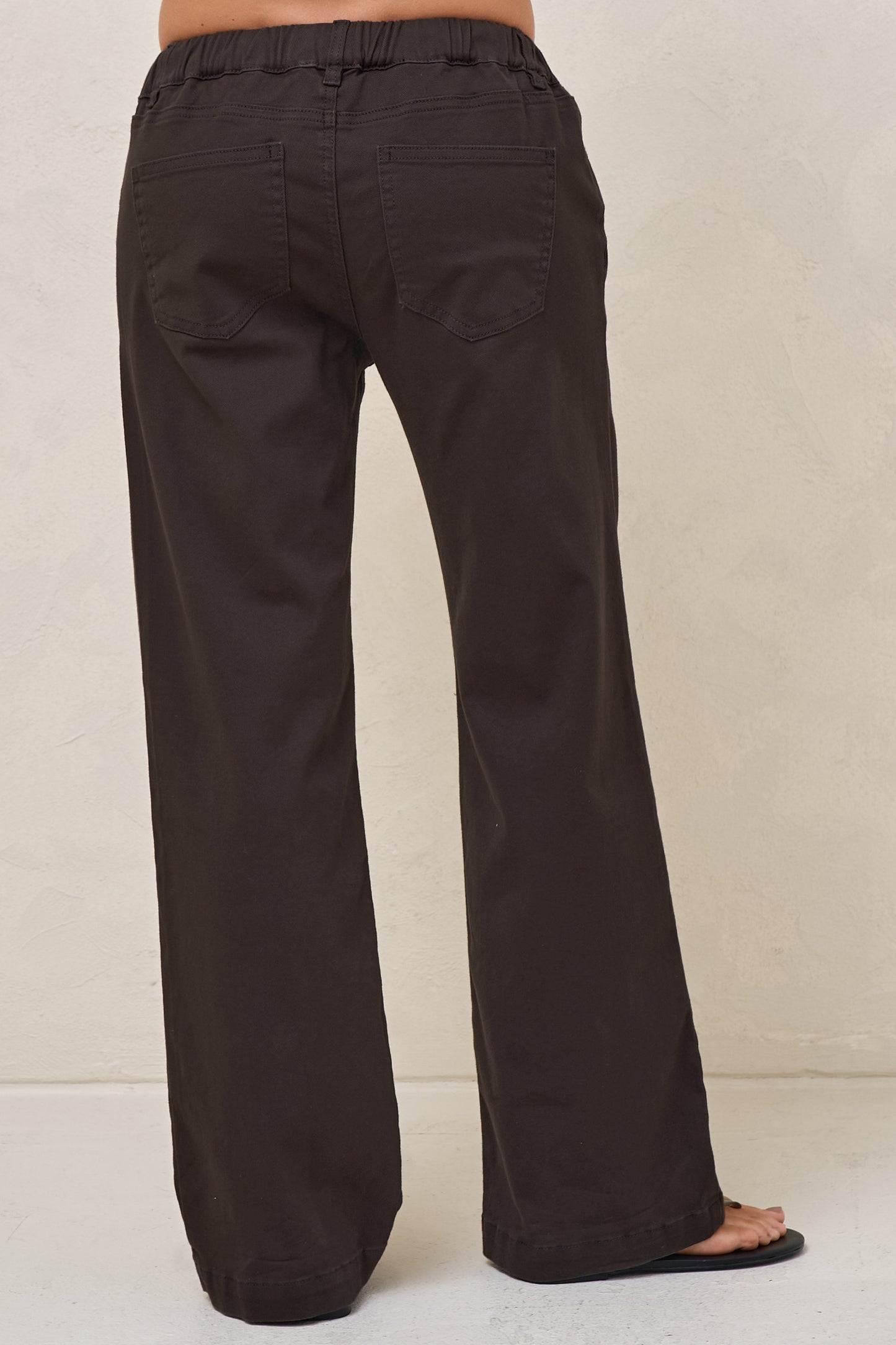 Frequent Wide Leg Jean - Chocolate