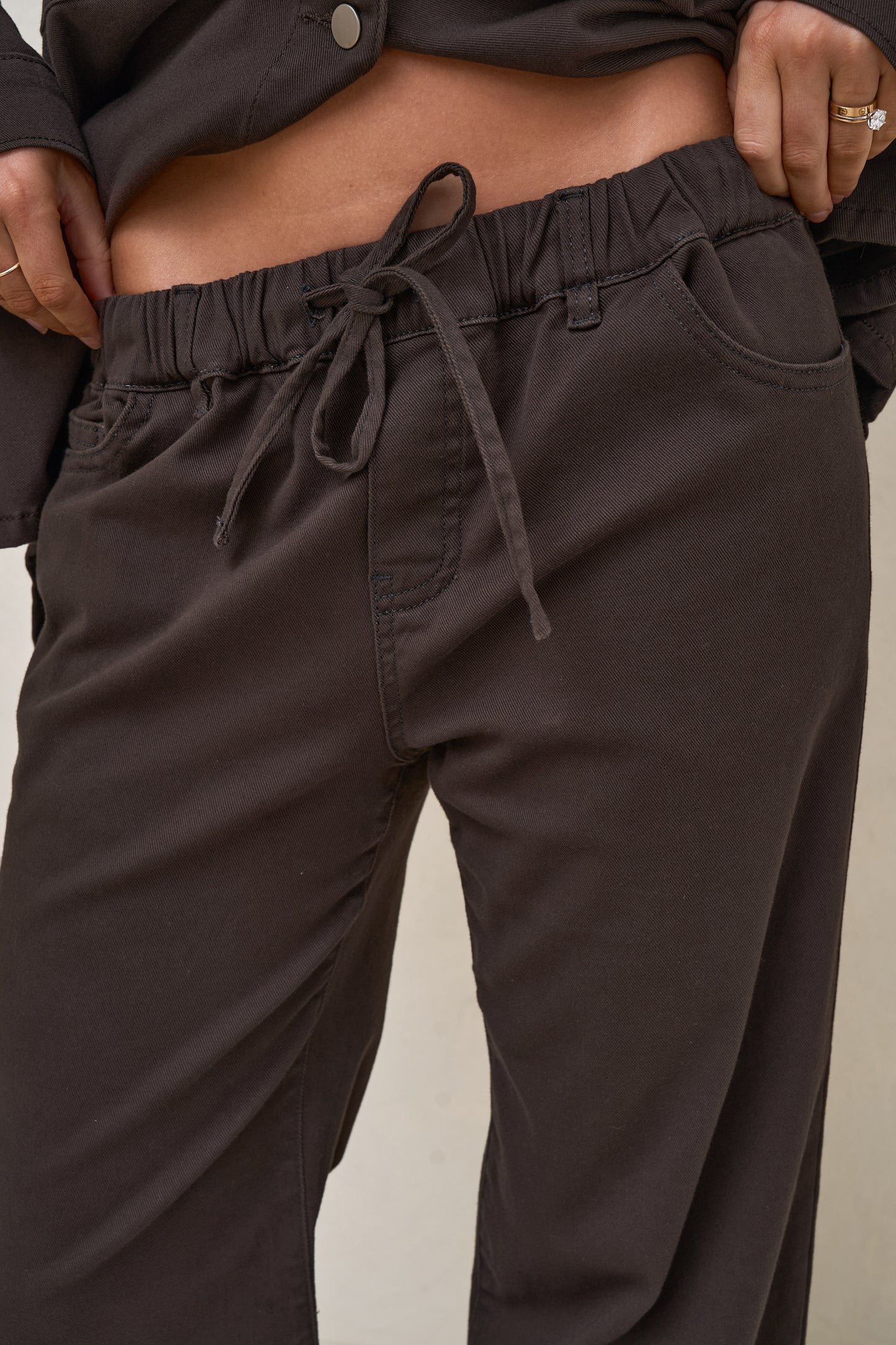 Frequent Wide Leg Jean - Chocolate
