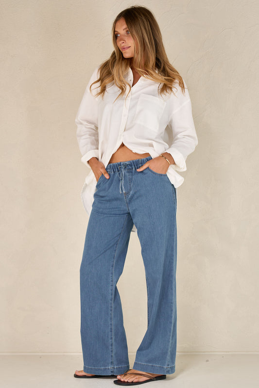 Frequent Wide Leg Jean -Blue Petite