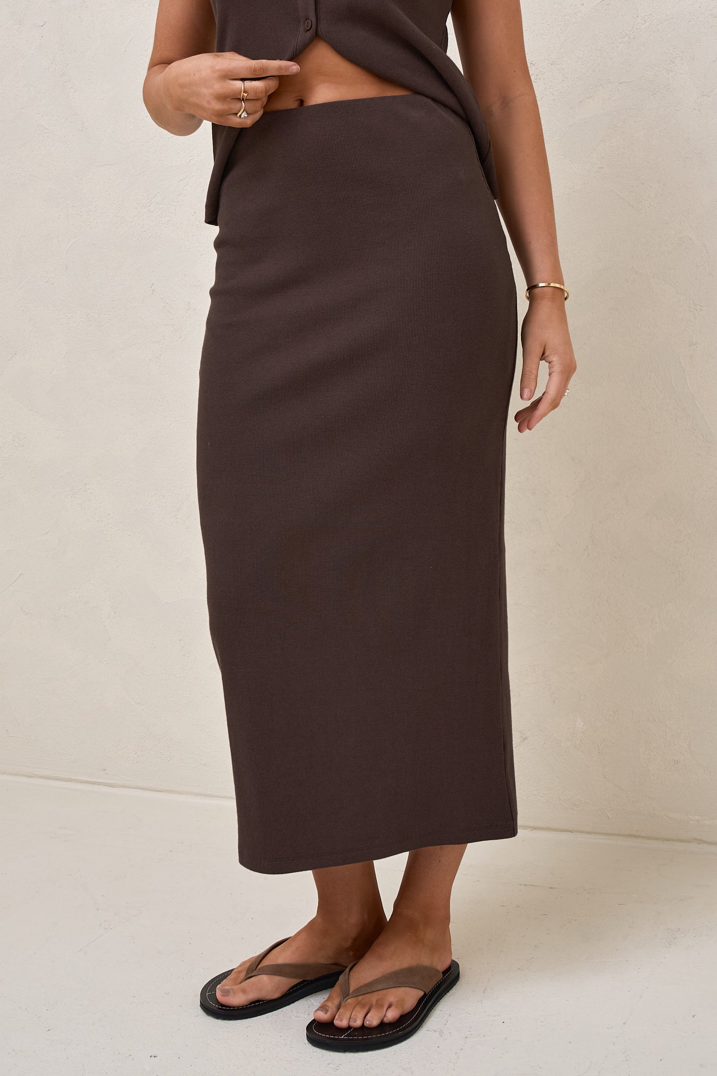 Storyline Midi Skirt - Chocolate