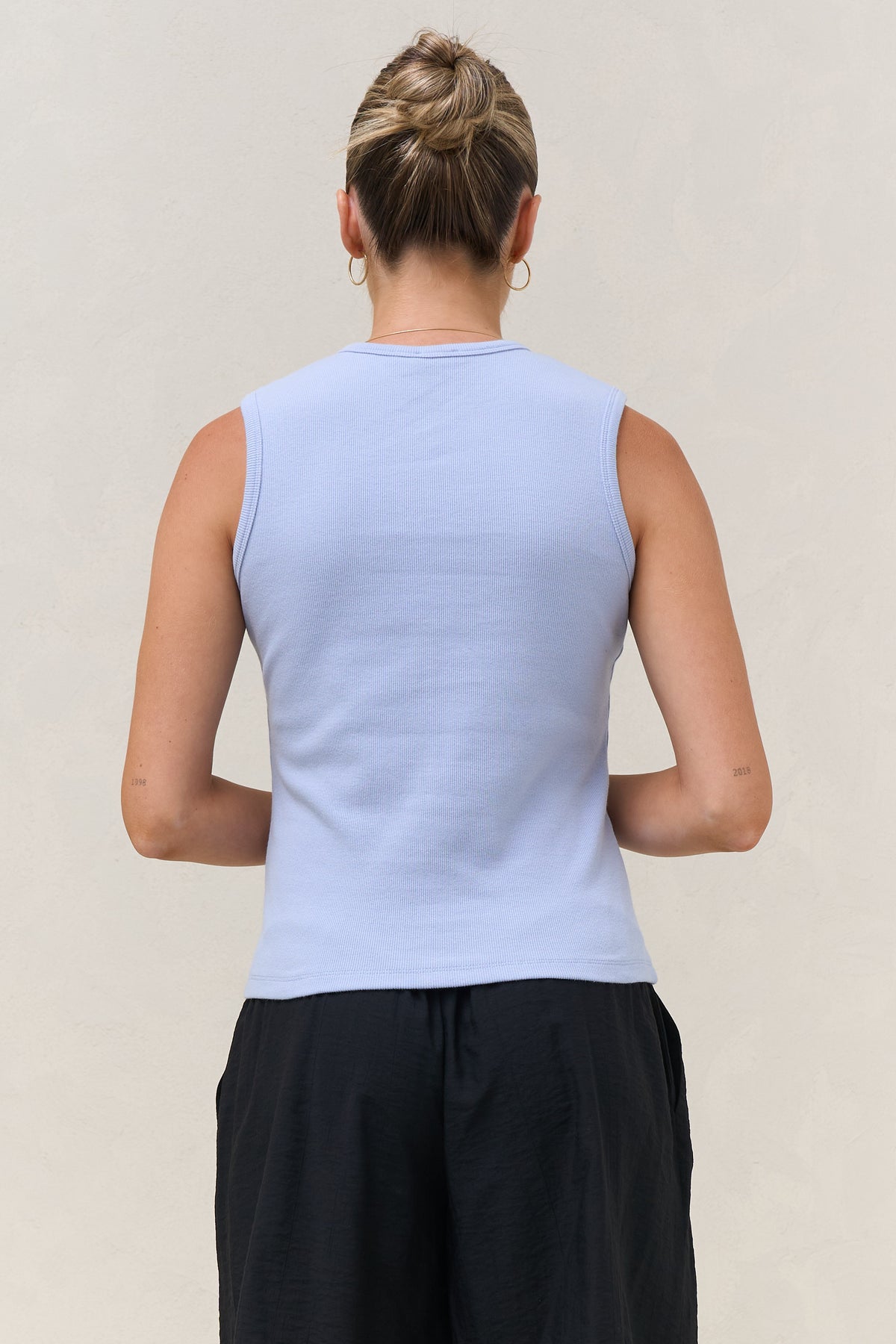Storyline Button Tank - Cornflower